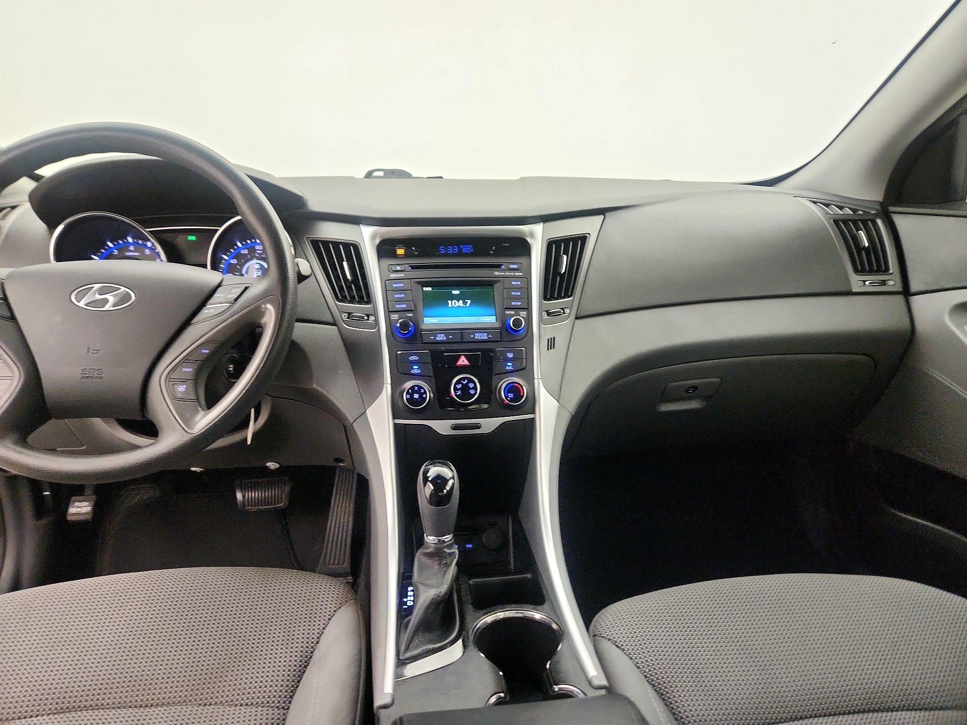 Thumbnail: 2014 Hyundai Sonata - 9