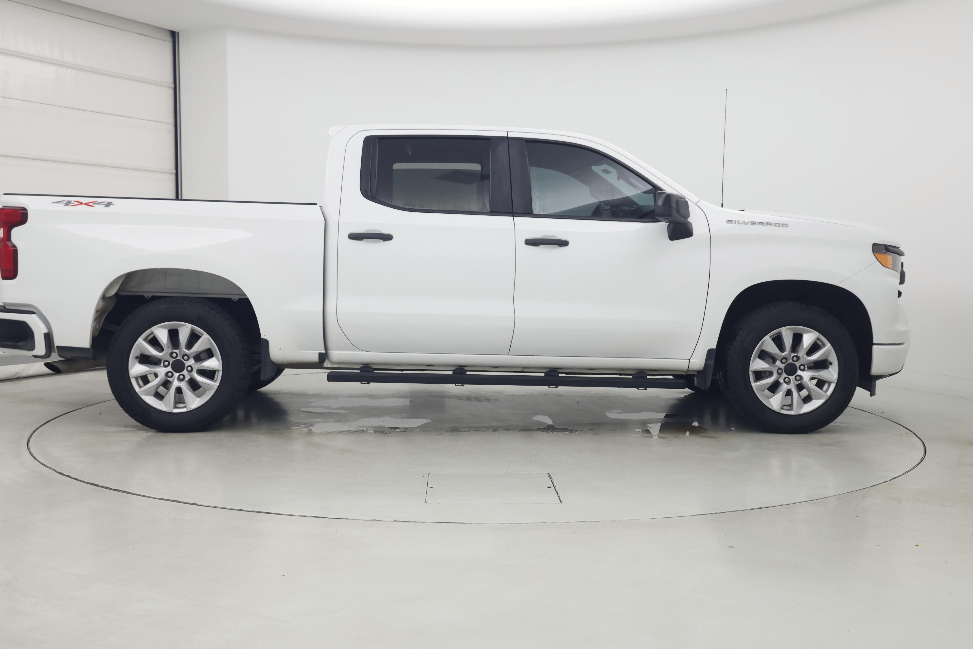 Thumbnail: 2022 Chevrolet Silverado 1500 - 7
