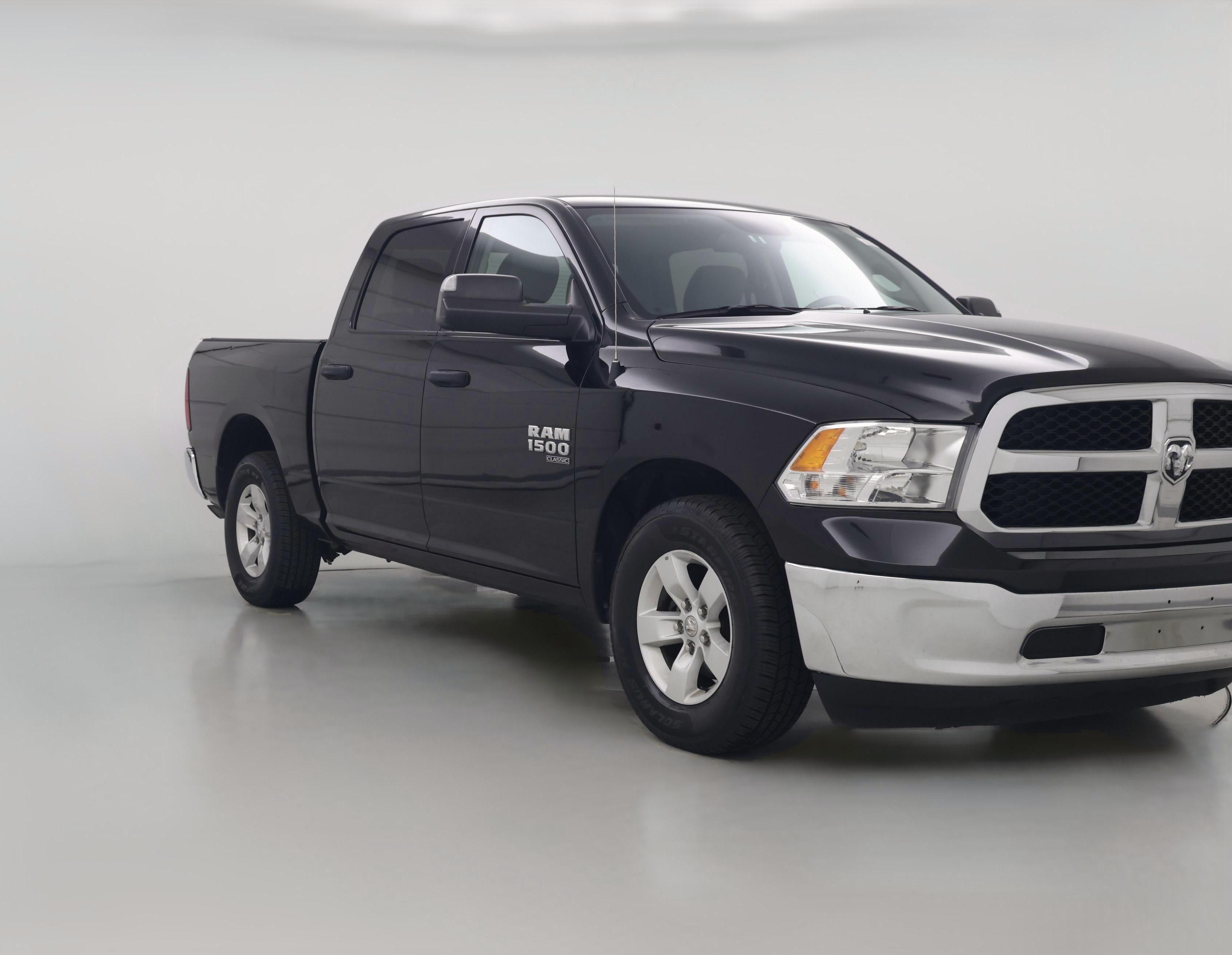 Thumbnail: 2022 RAM 1500 Classic - 1