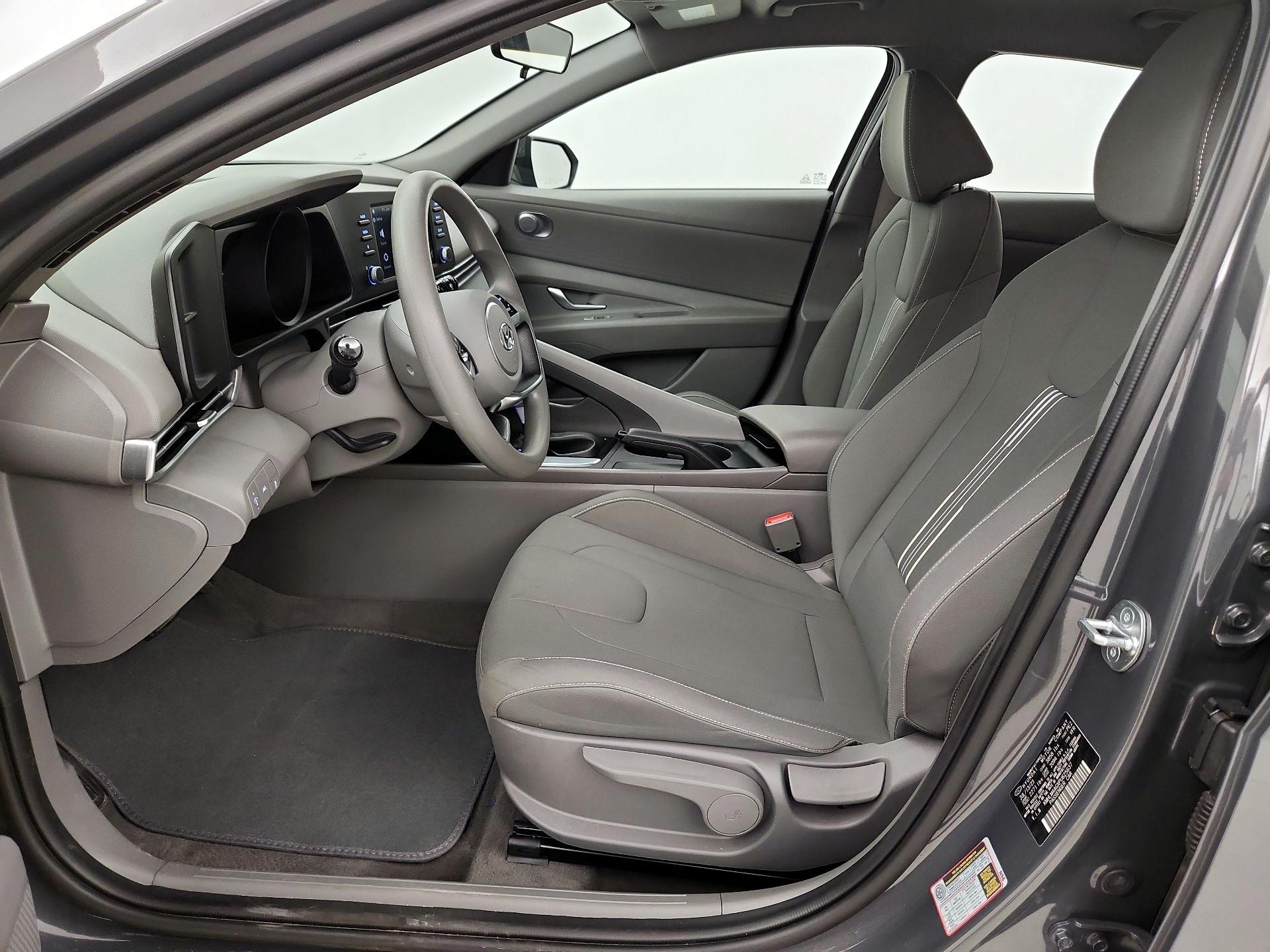 Thumbnail: 2023 Hyundai Elantra - 11