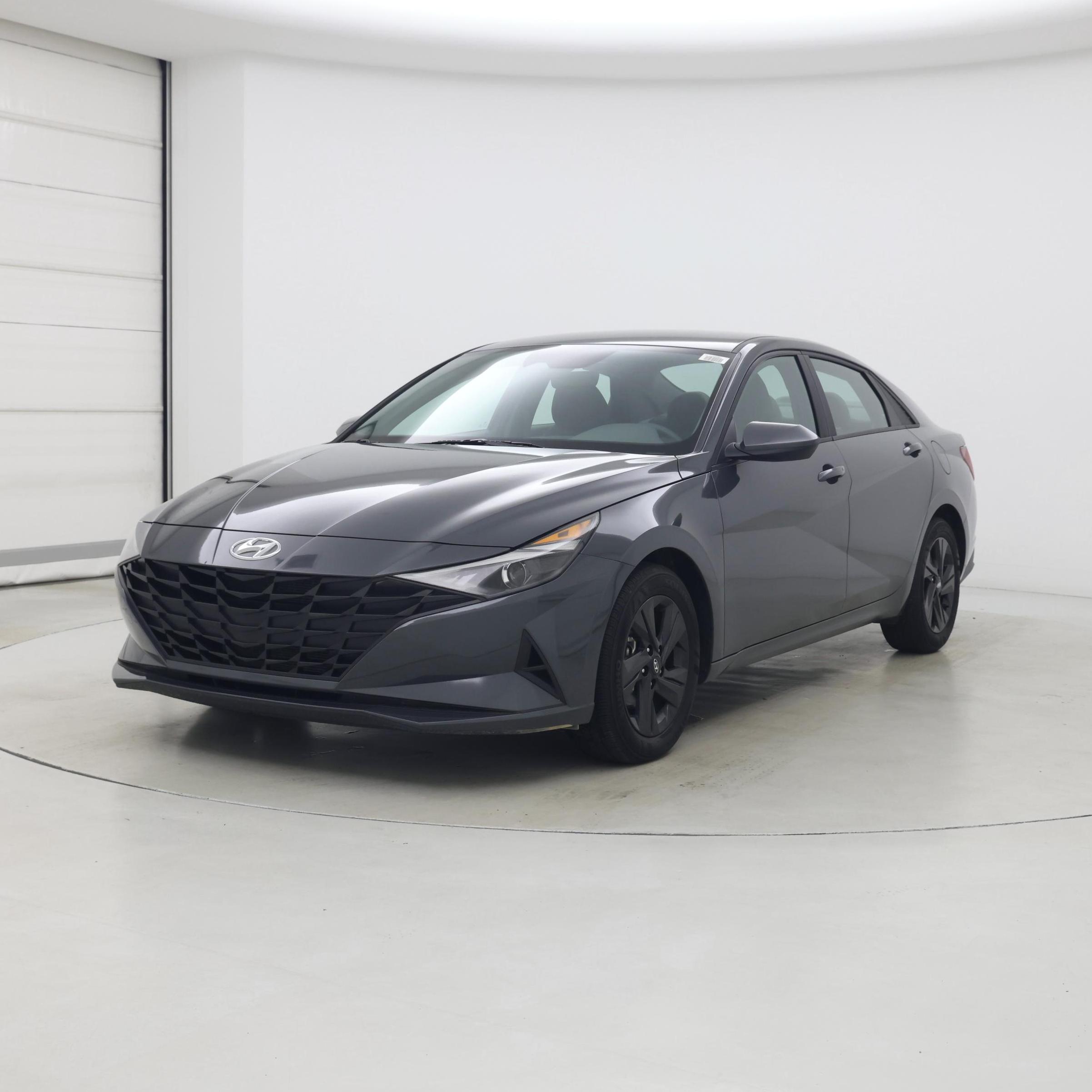 Thumbnail: 2023 Hyundai Elantra - 4