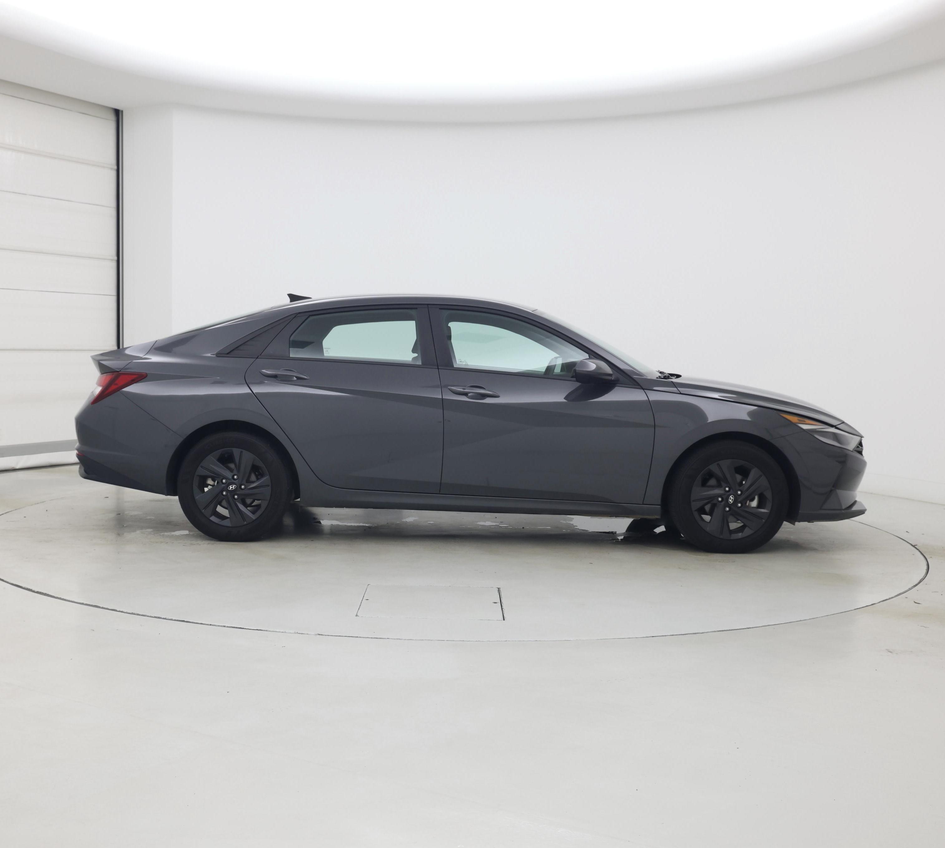 Thumbnail: 2023 Hyundai Elantra - 7