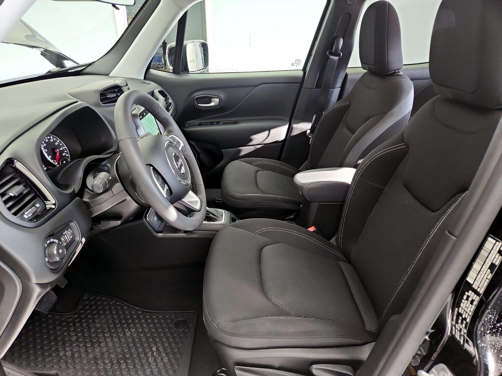 Thumbnail: 2023 Jeep Renegade - 11
