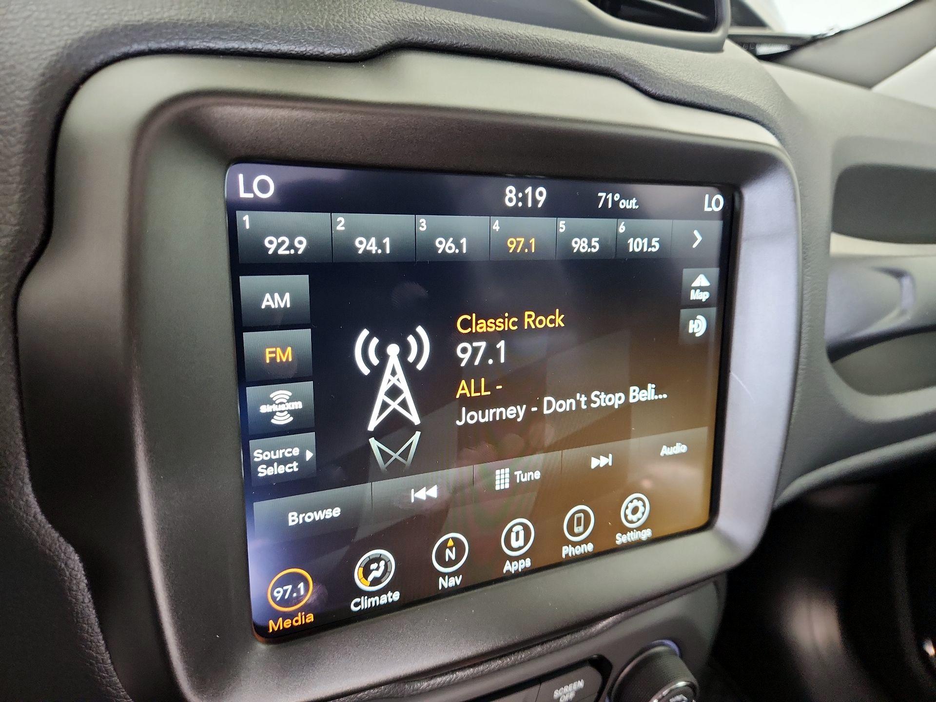 Thumbnail: 2023 Jeep Renegade - 16