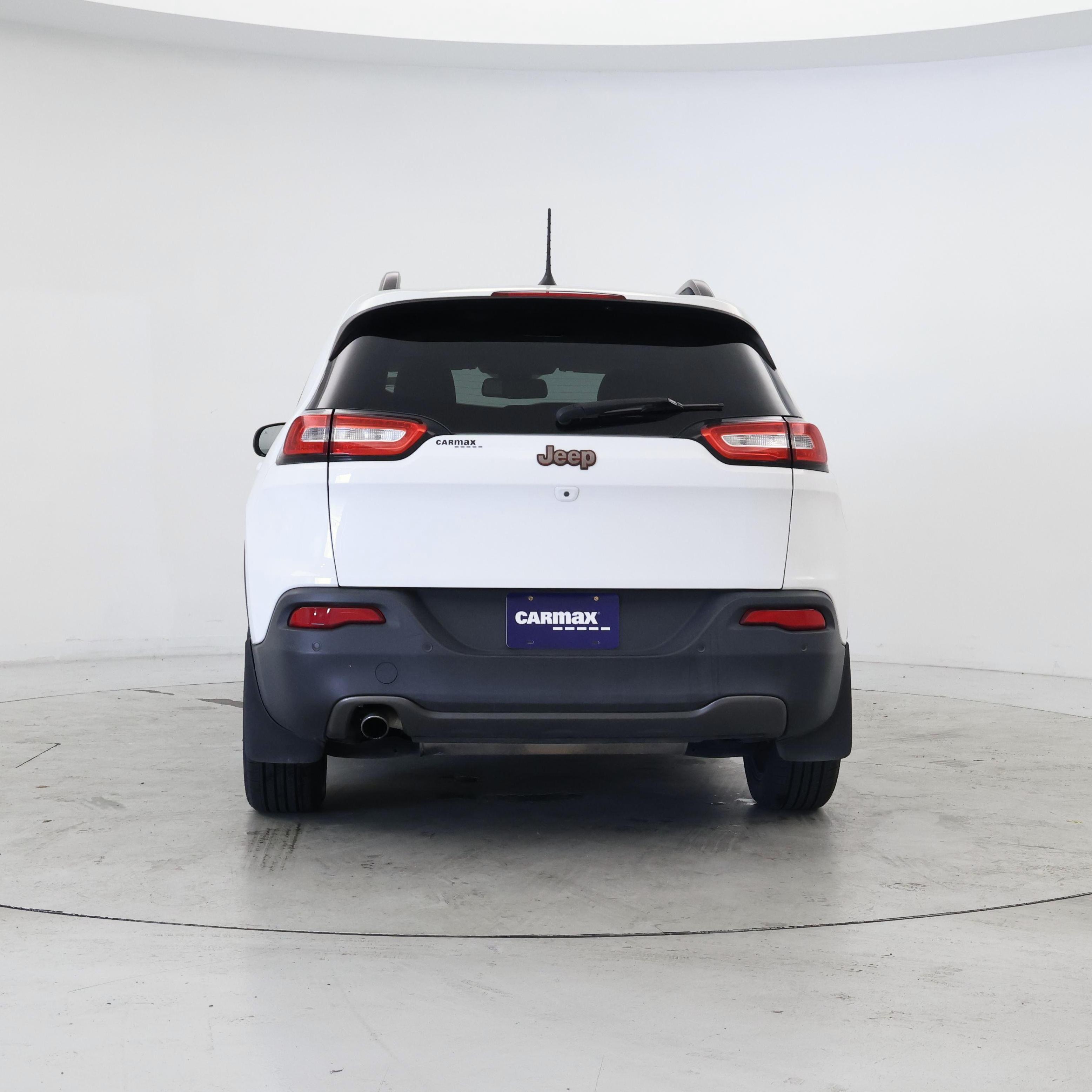 Thumbnail: 2016 Jeep Cherokee - 6