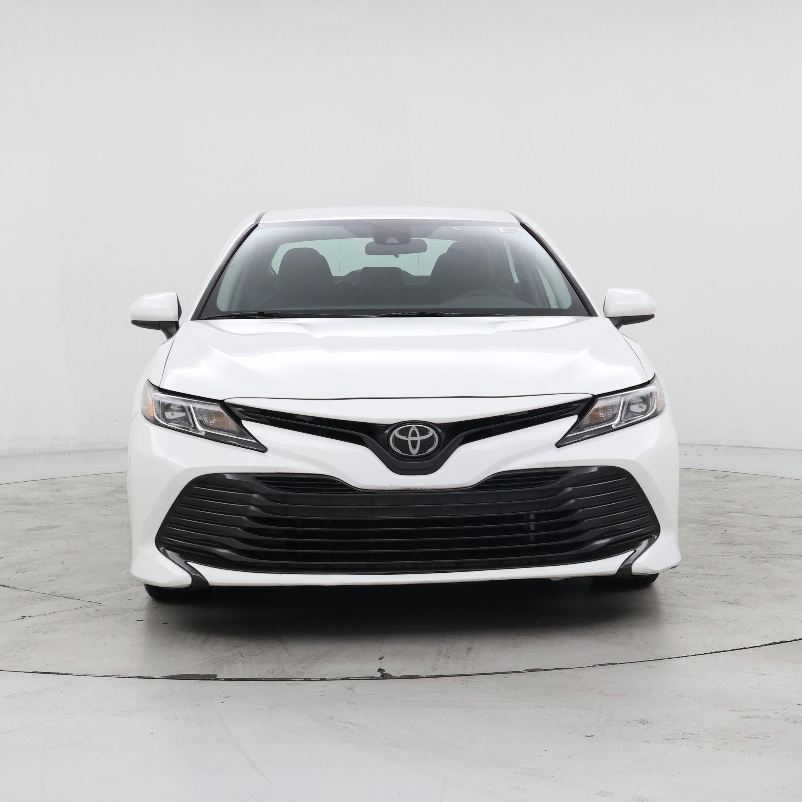 Thumbnail: 2019 Toyota Camry - 5