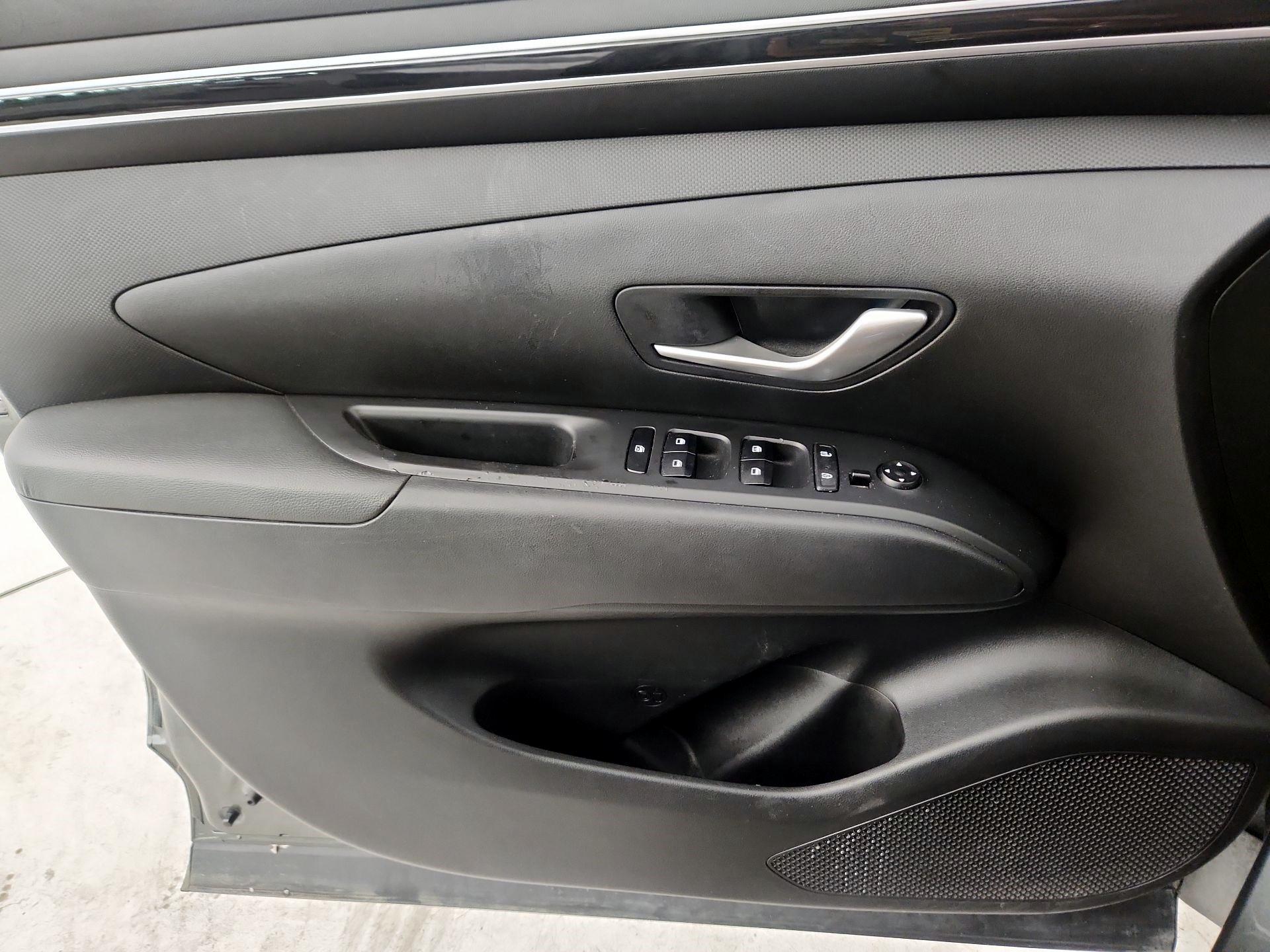 Thumbnail: 2022 Hyundai Tucson - 12