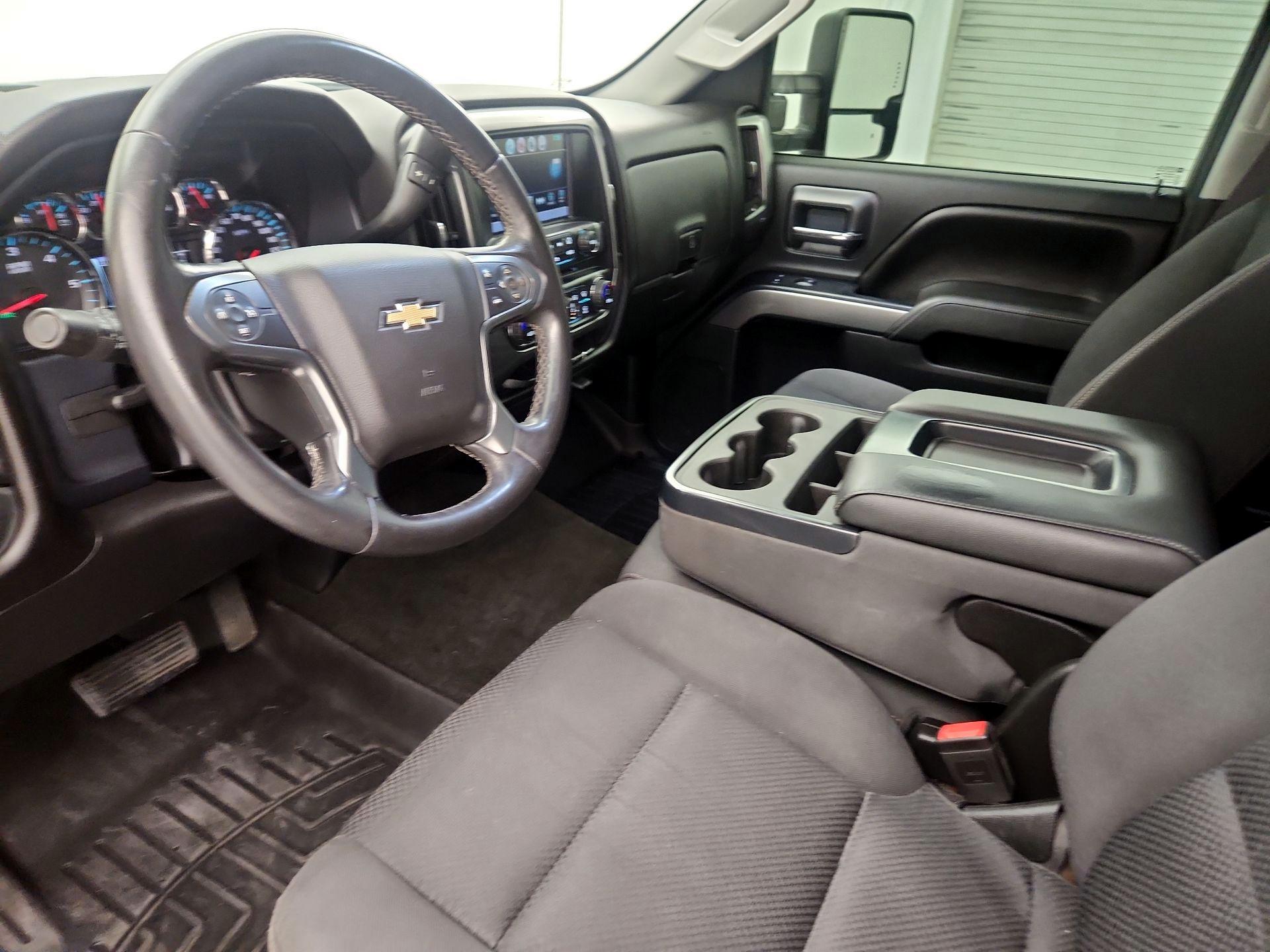 Thumbnail: 2016 Chevrolet Silverado 2500 - 11