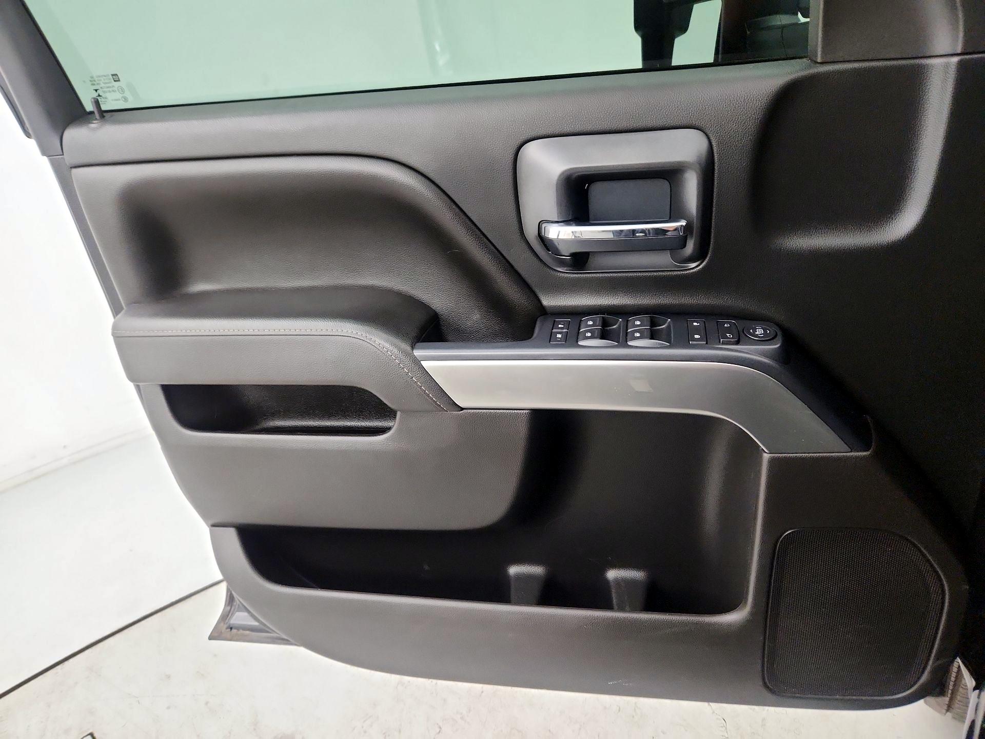 Thumbnail: 2016 Chevrolet Silverado 2500 - 12