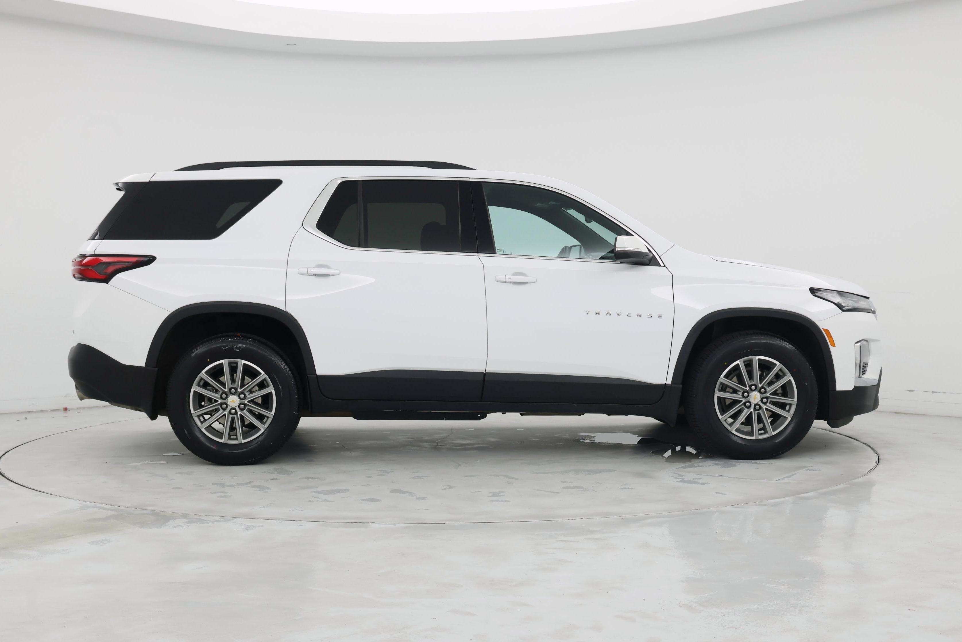 Thumbnail: 2023 Chevrolet Traverse - 7