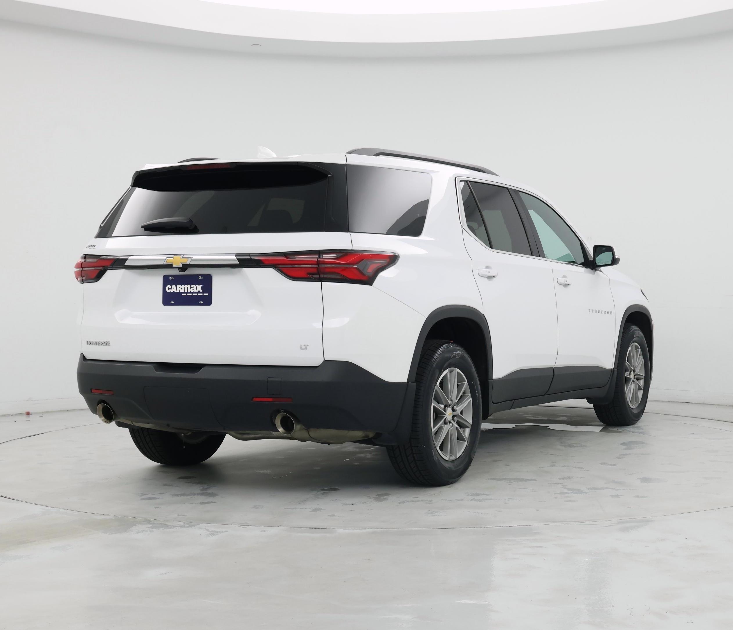 Thumbnail: 2023 Chevrolet Traverse - 8