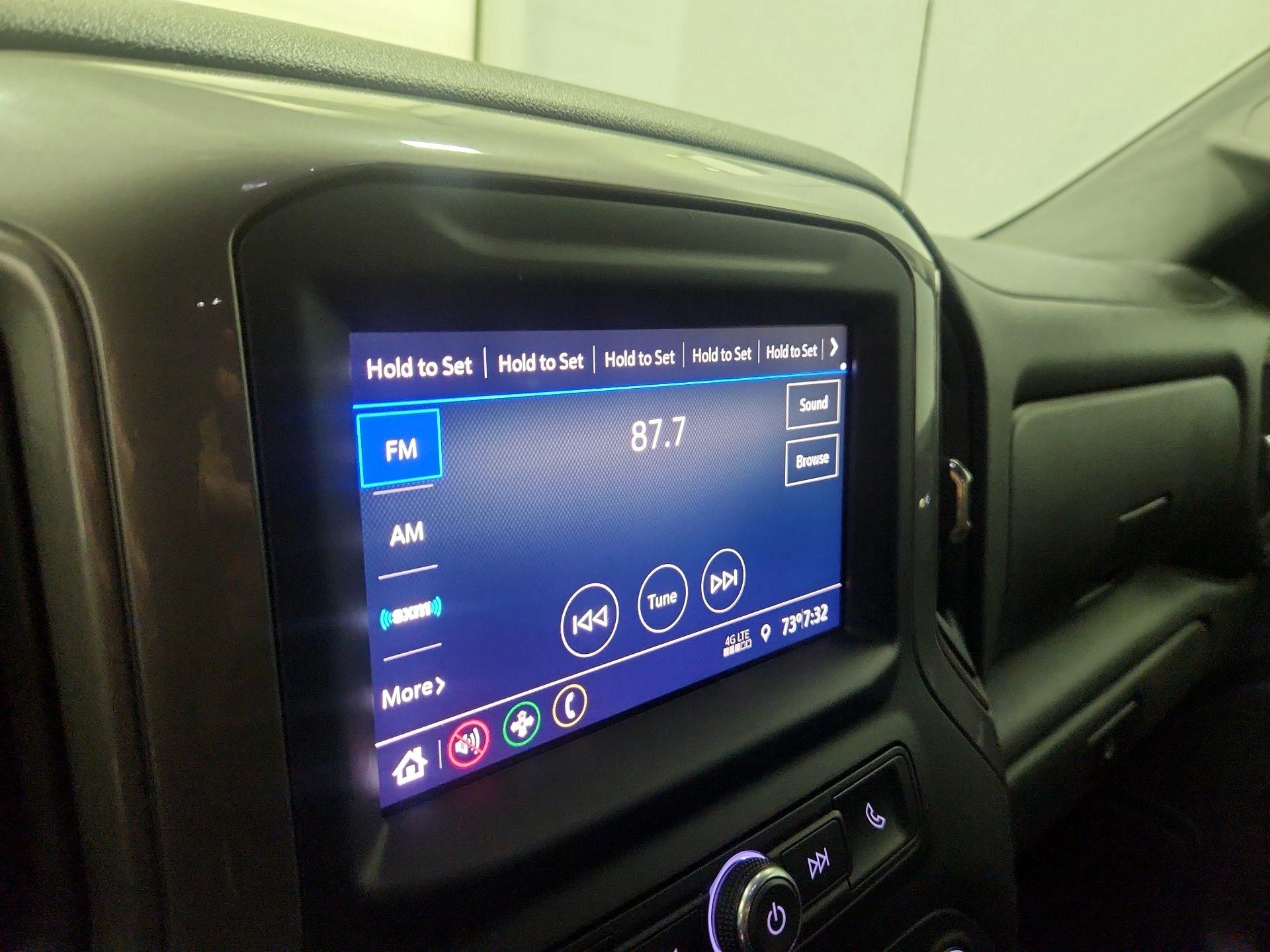 Thumbnail: 2022 Chevrolet Silverado 1500 - 15