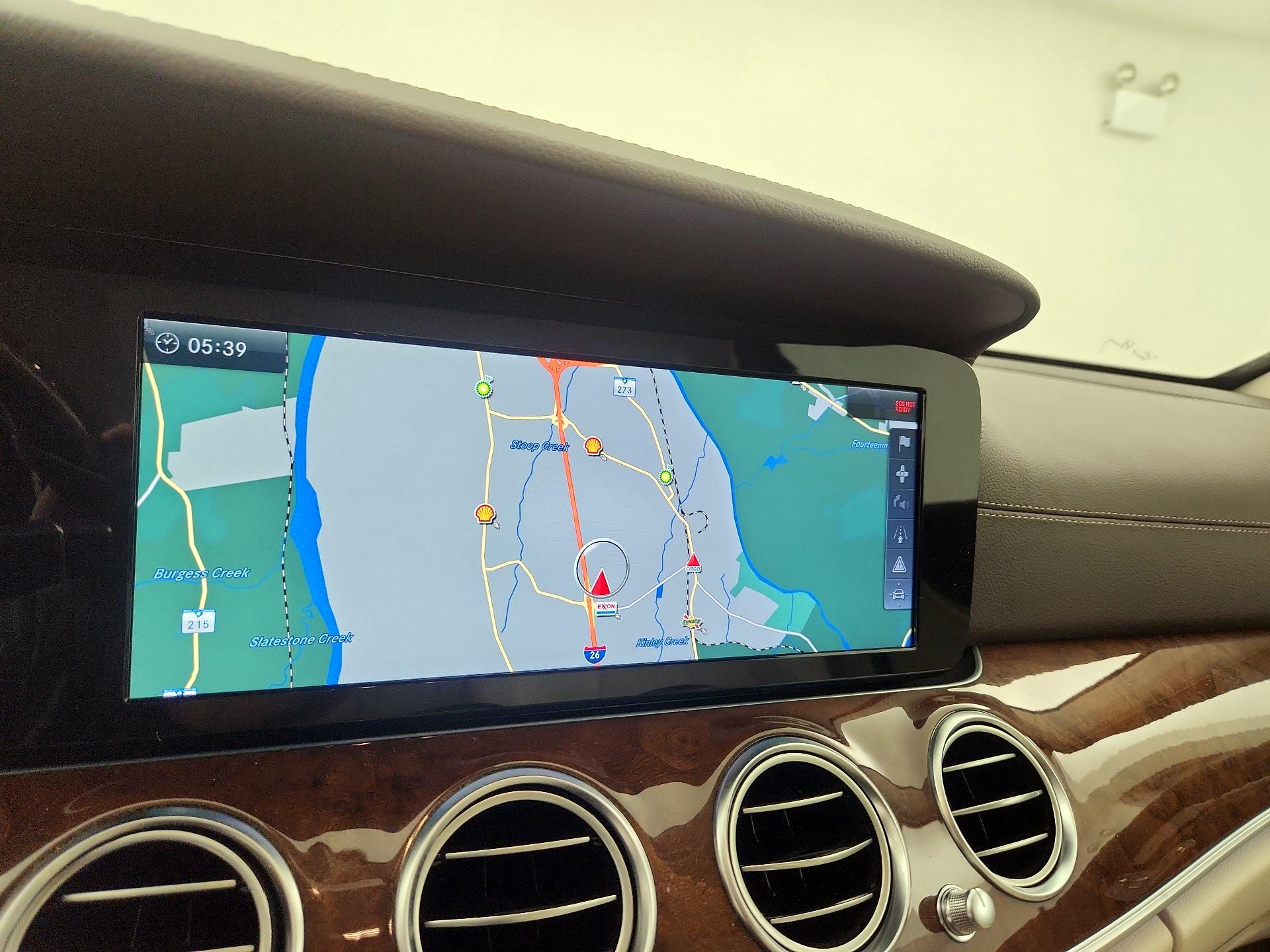 Thumbnail: 2017 Mercedes-Benz E-Class - 14