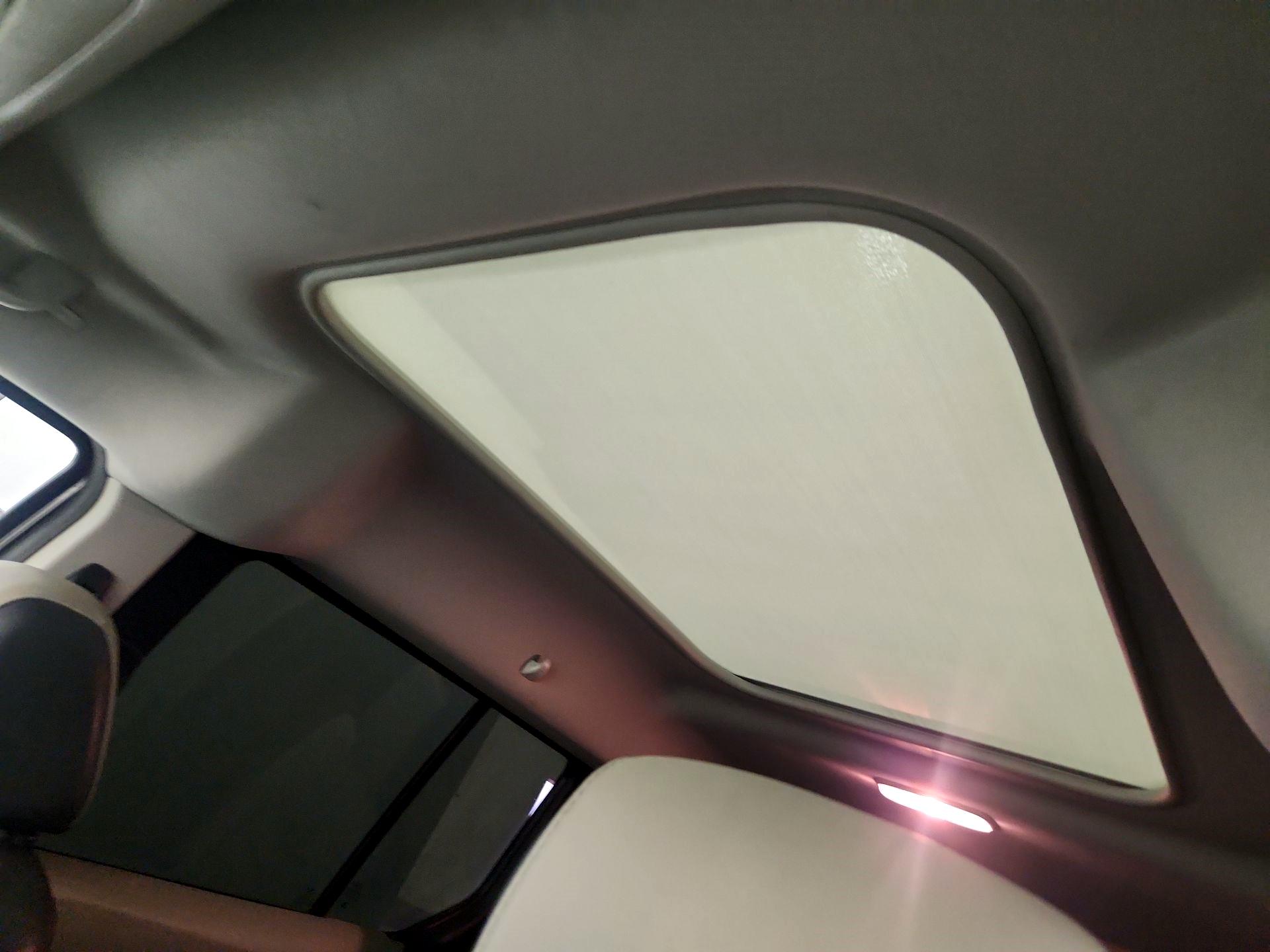 Thumbnail: 2019 Ford Transit Series - 19