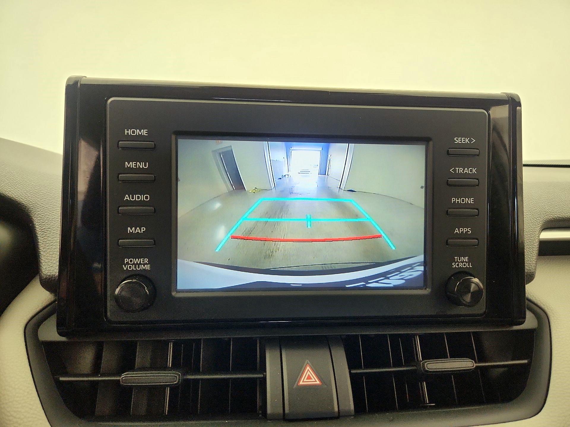 Thumbnail: 2019 Toyota RAV4 - 14