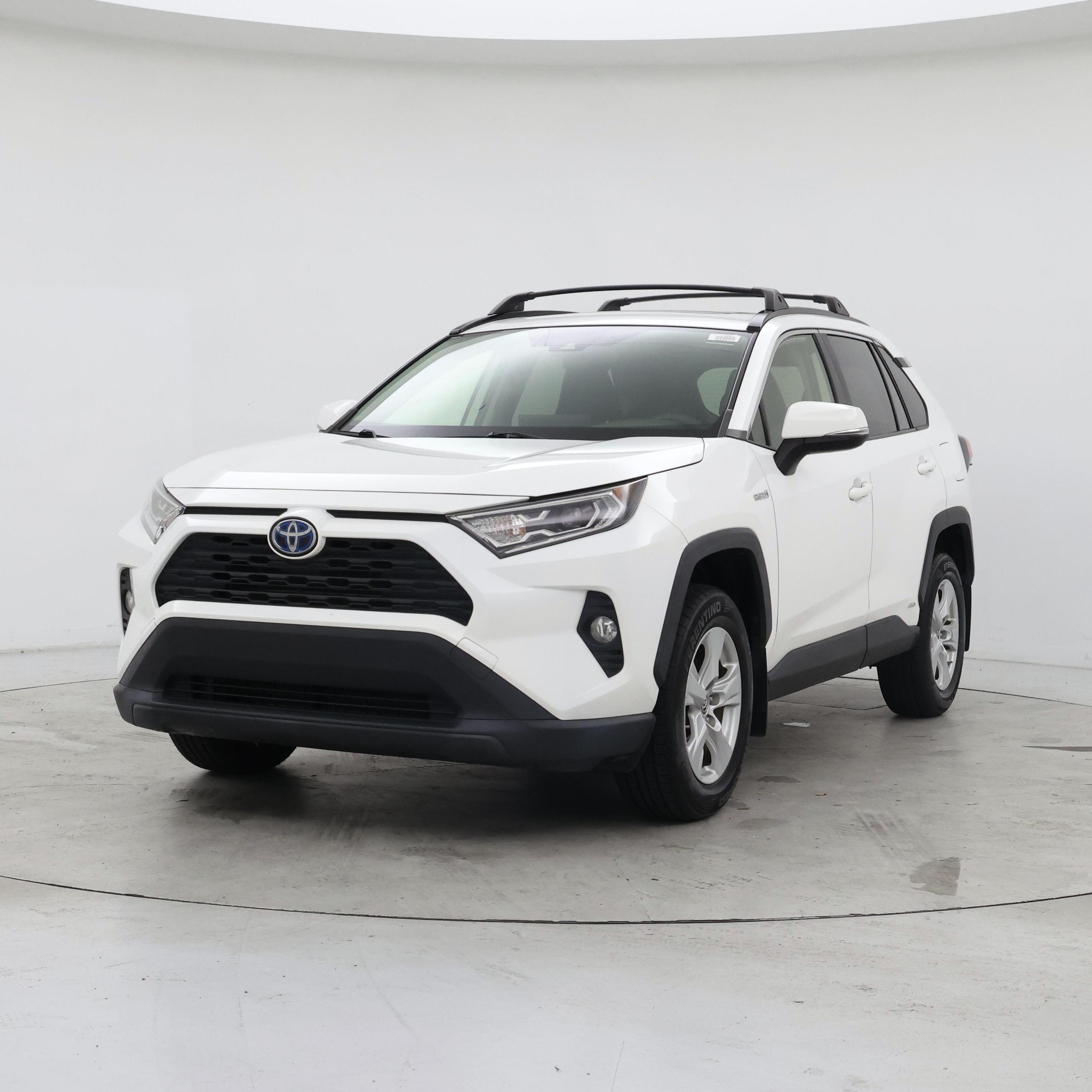 Thumbnail: 2019 Toyota RAV4 - 4