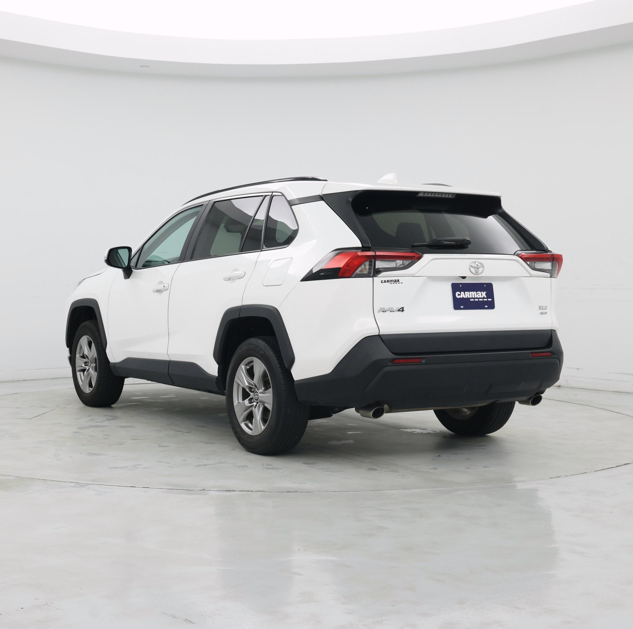 Thumbnail: 2022 Toyota RAV4 - 2