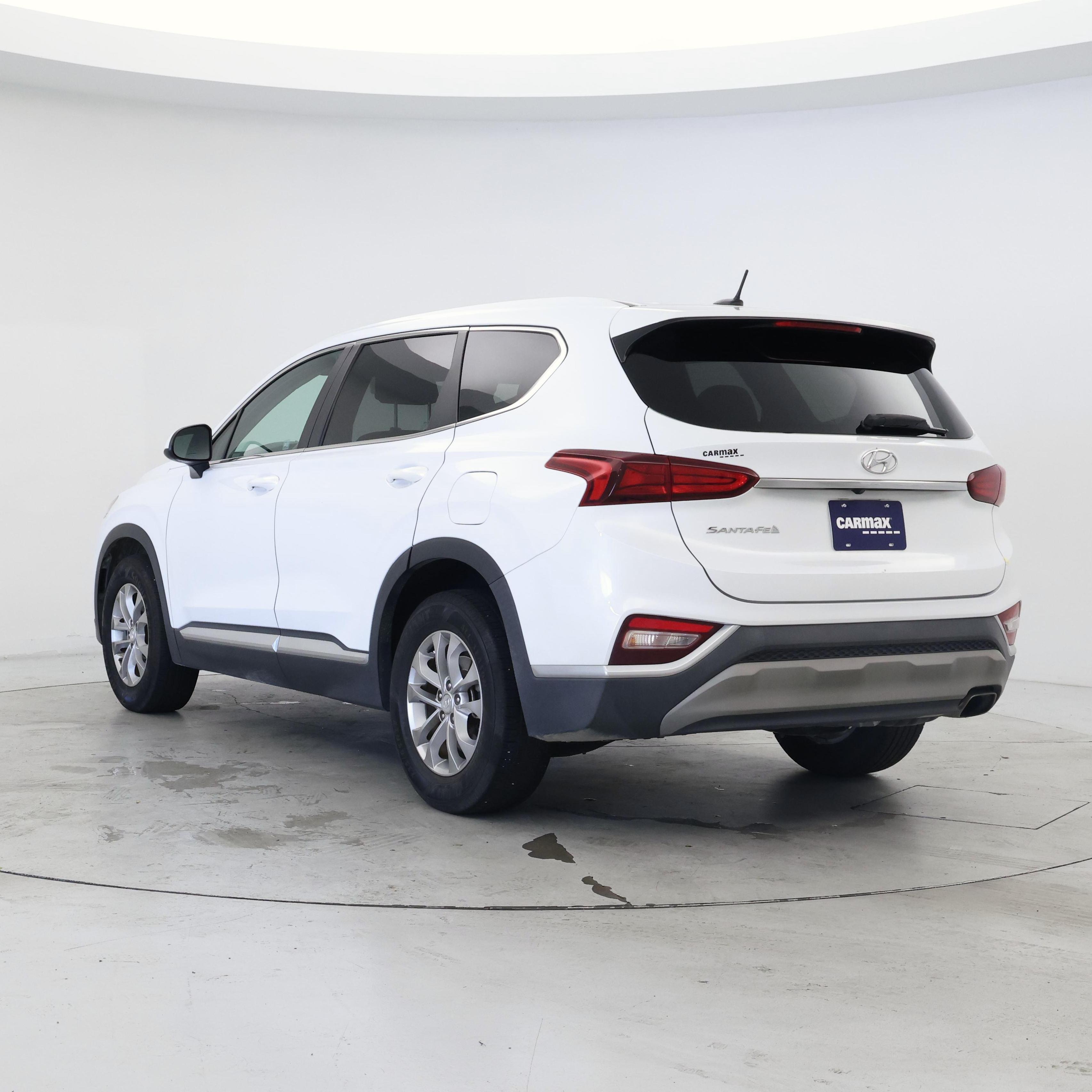 Thumbnail: 2019 Hyundai Santa Fe - 2