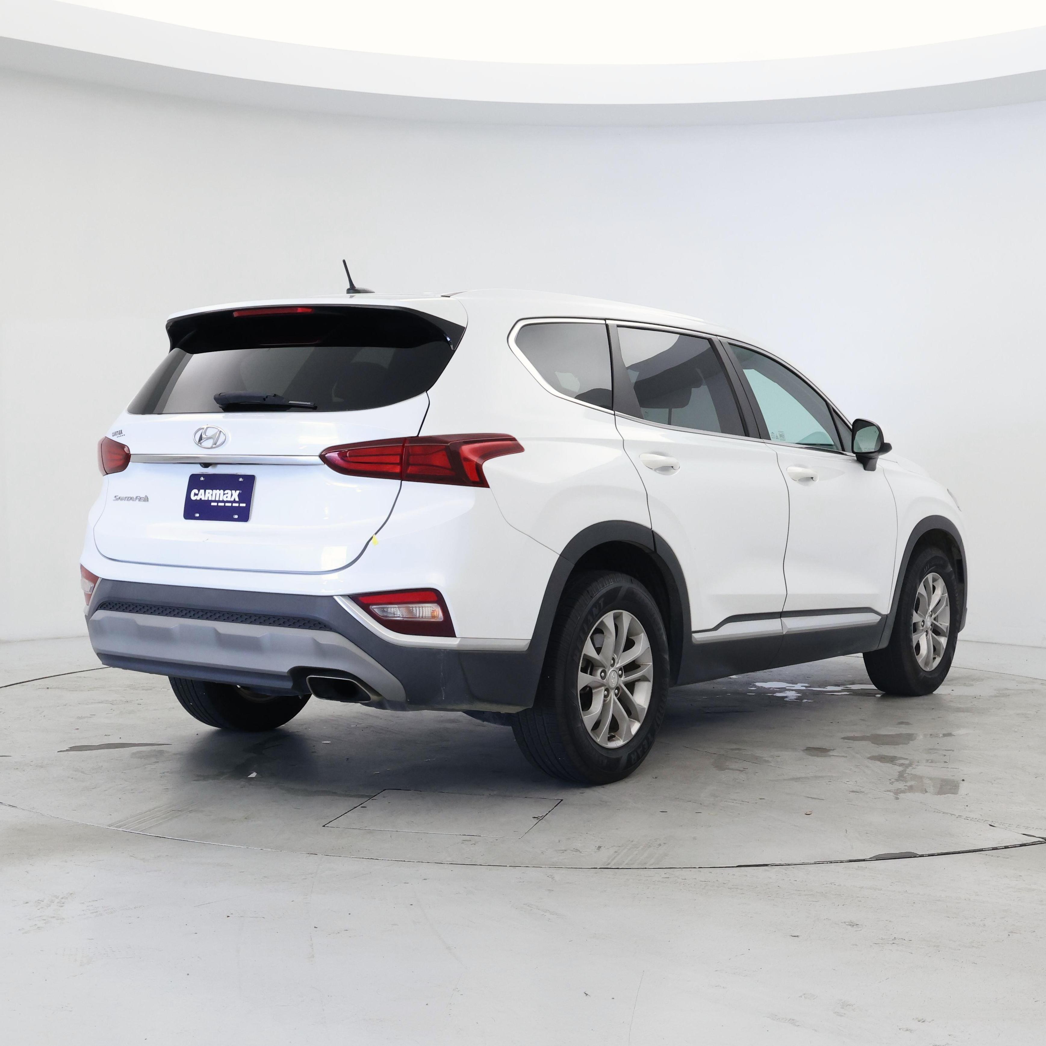 Thumbnail: 2019 Hyundai Santa Fe - 8
