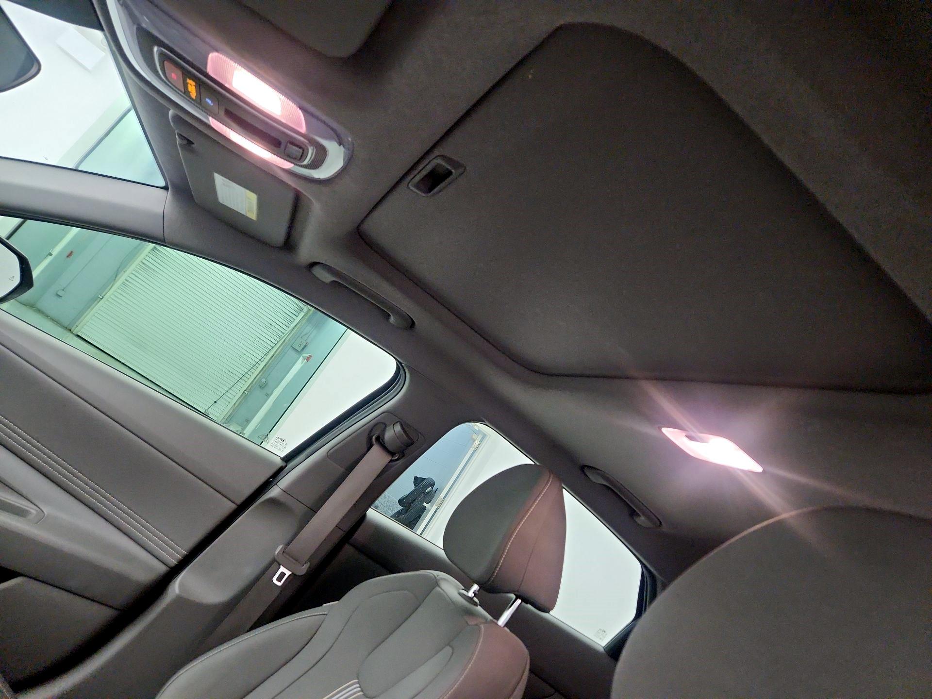 Thumbnail: 2025 Hyundai Elantra - 19