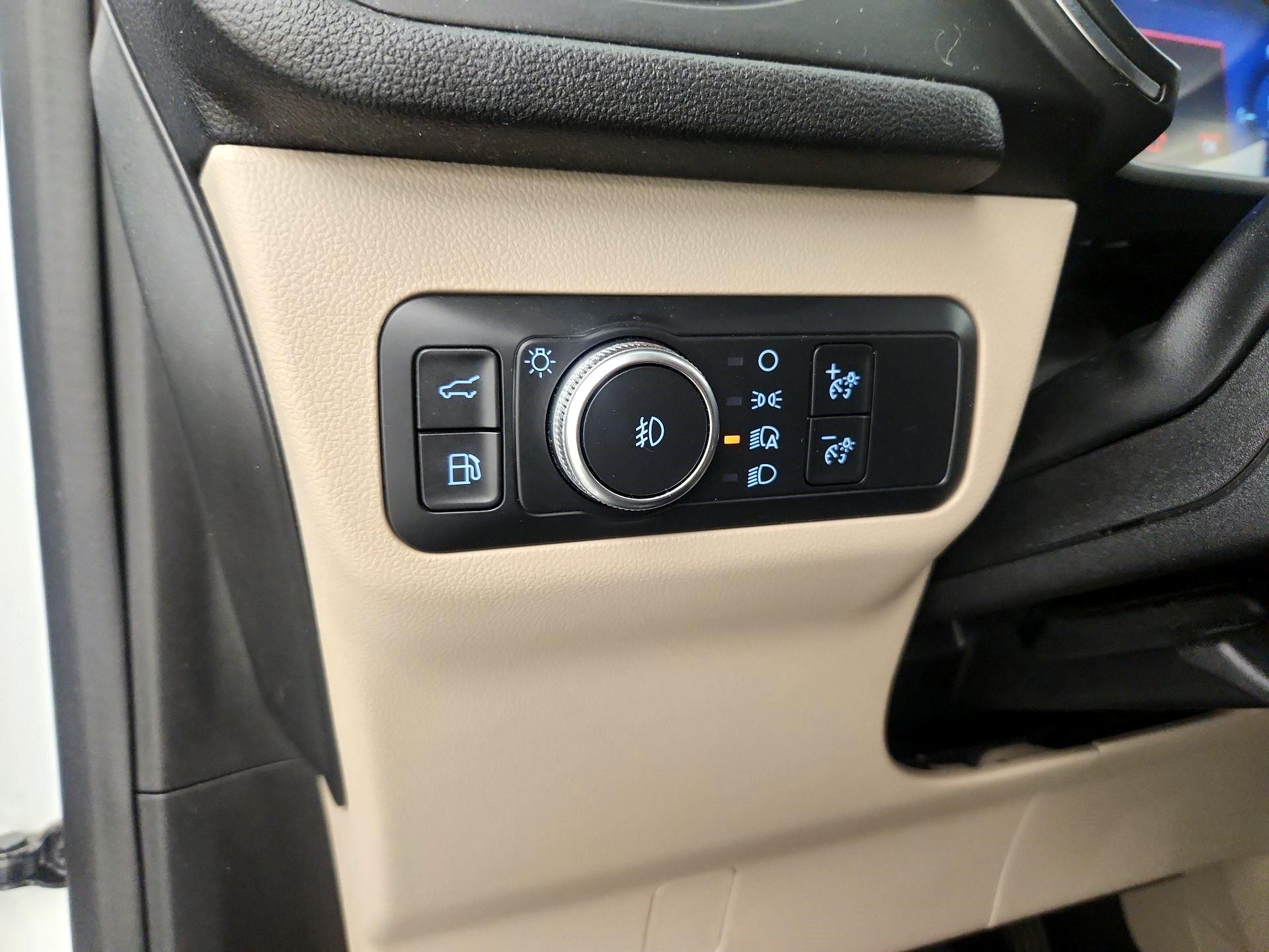 Thumbnail: 2020 Ford Escape - 13