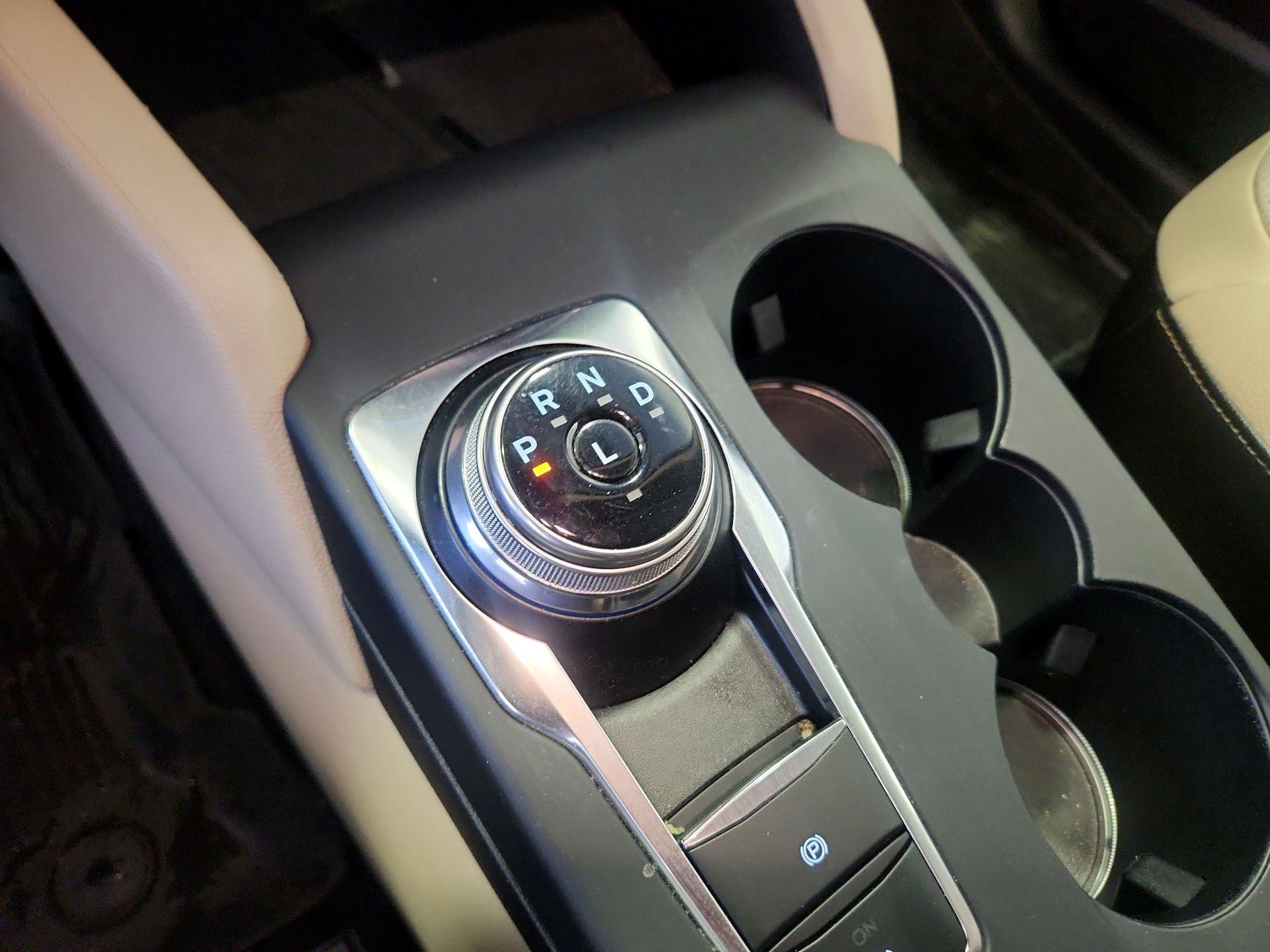 Thumbnail: 2020 Ford Escape - 18