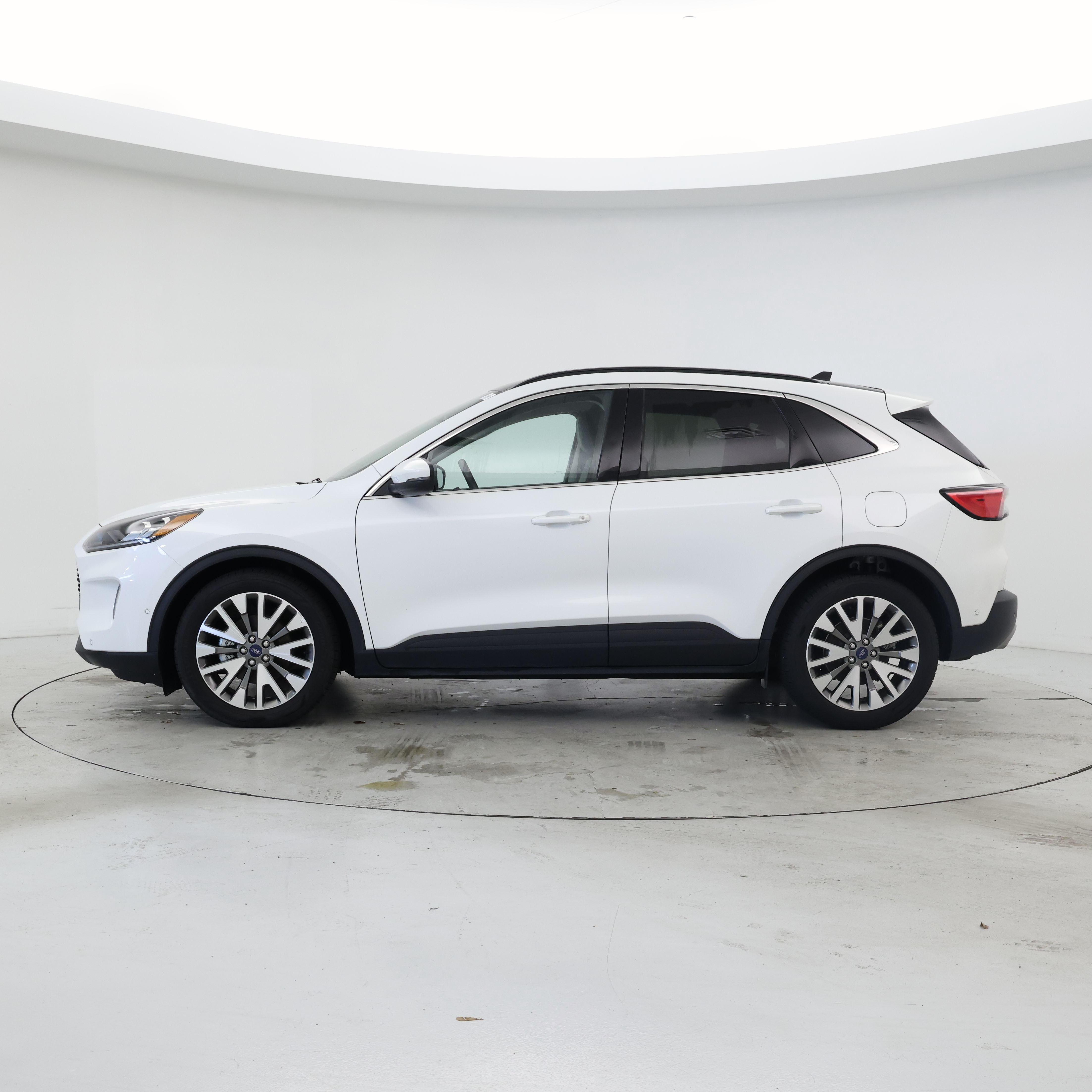 Thumbnail: 2020 Ford Escape - 3