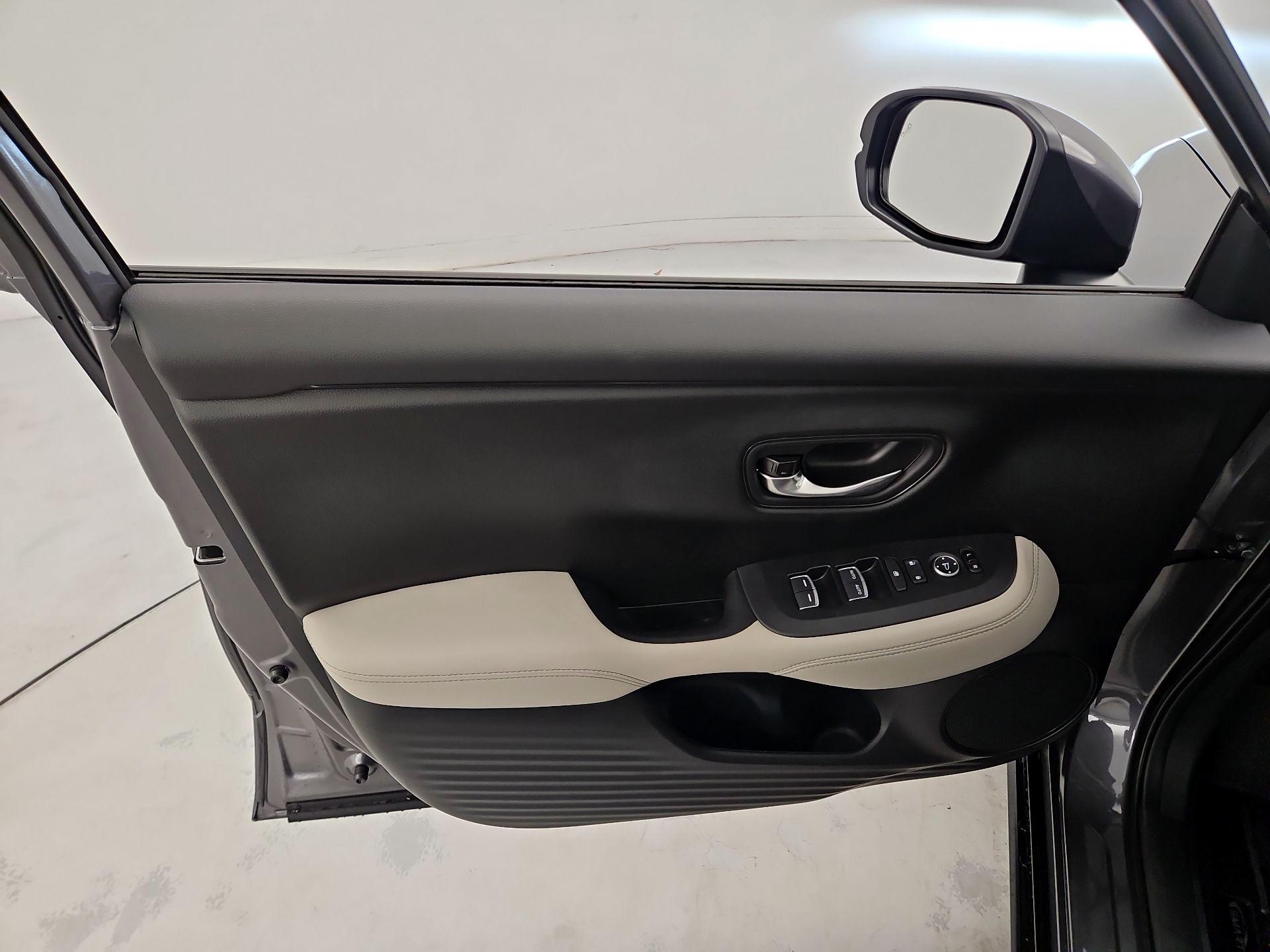 Thumbnail: 2025 Honda HR-V - 12