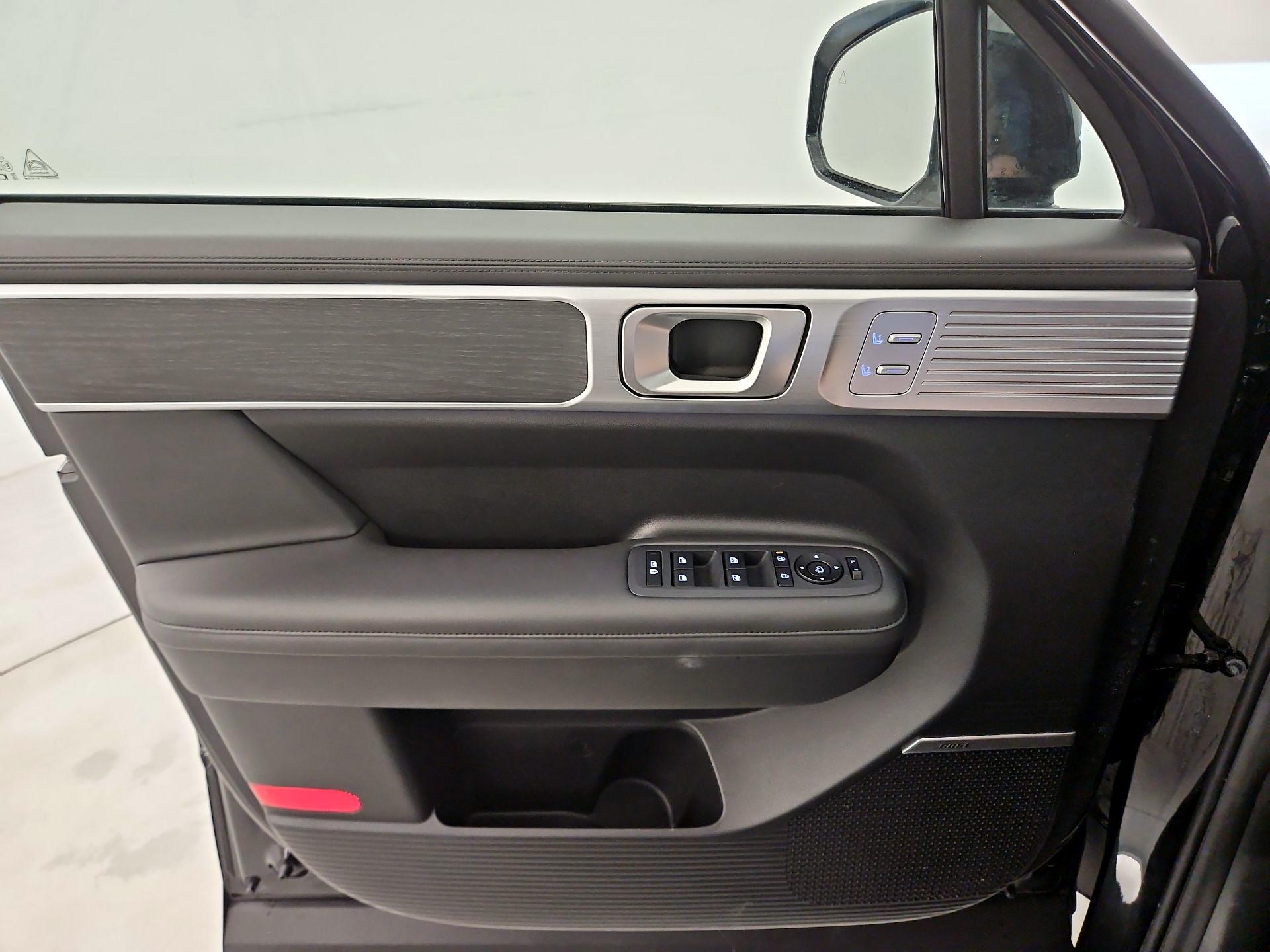 Thumbnail: 2024 Hyundai Santa Fe - 12