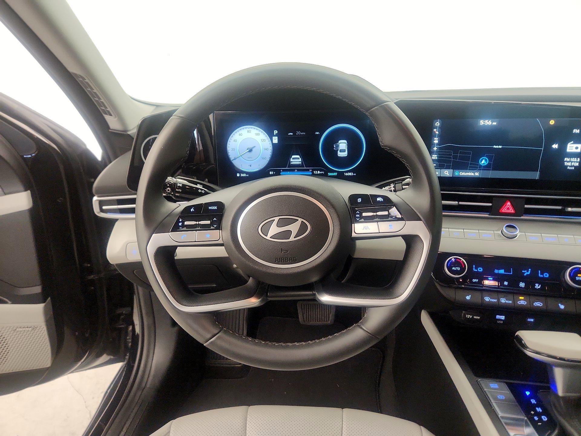 Thumbnail: 2025 Hyundai Elantra - 10