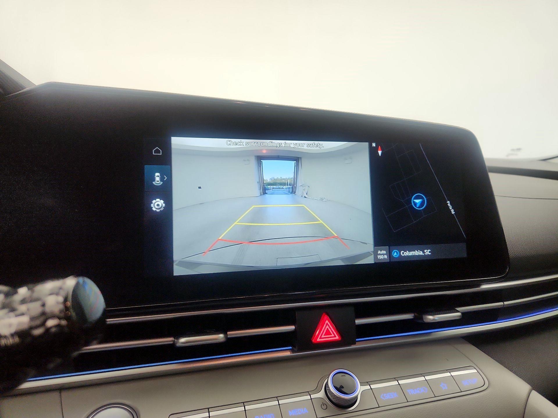 Thumbnail: 2025 Hyundai Elantra - 15