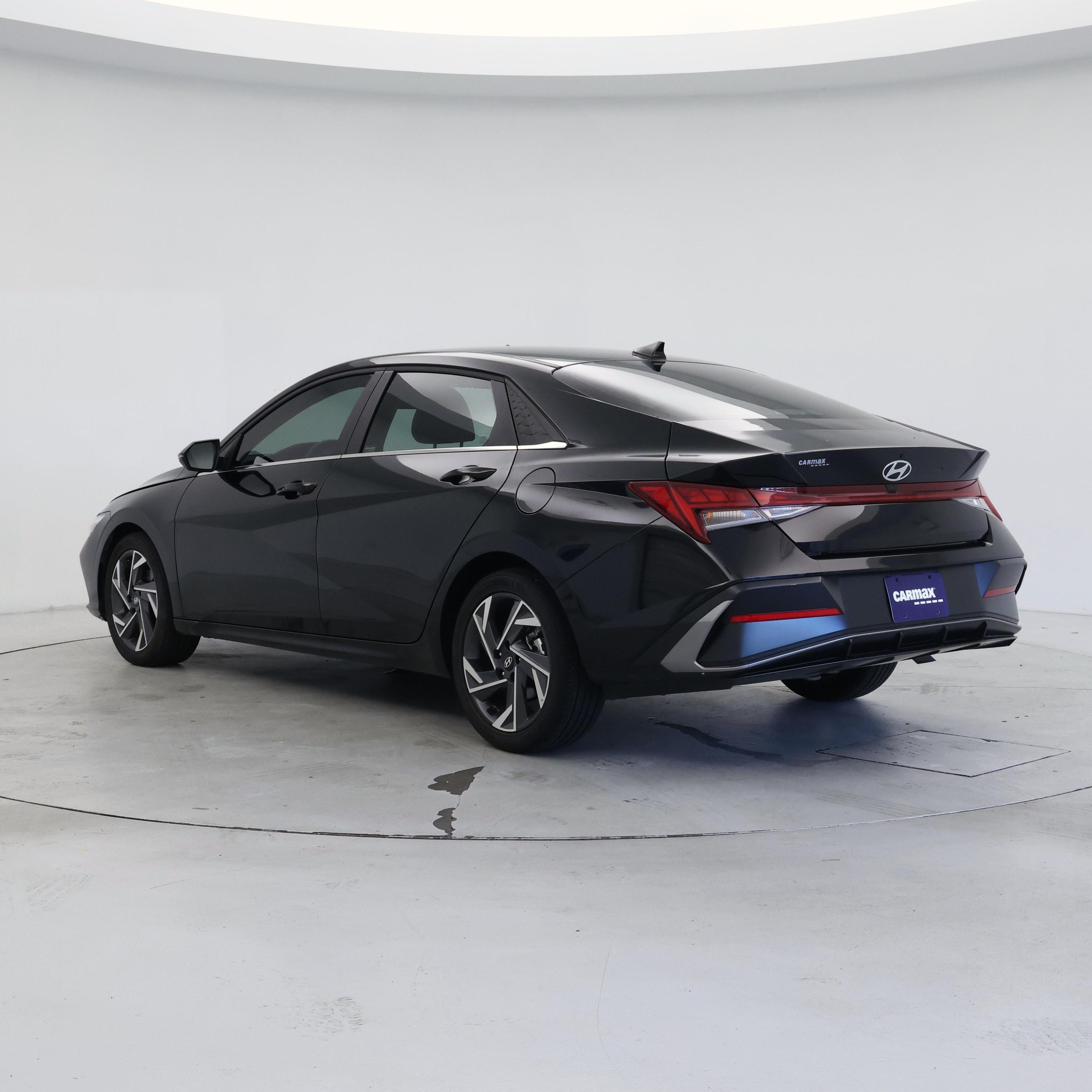 Thumbnail: 2025 Hyundai Elantra - 2