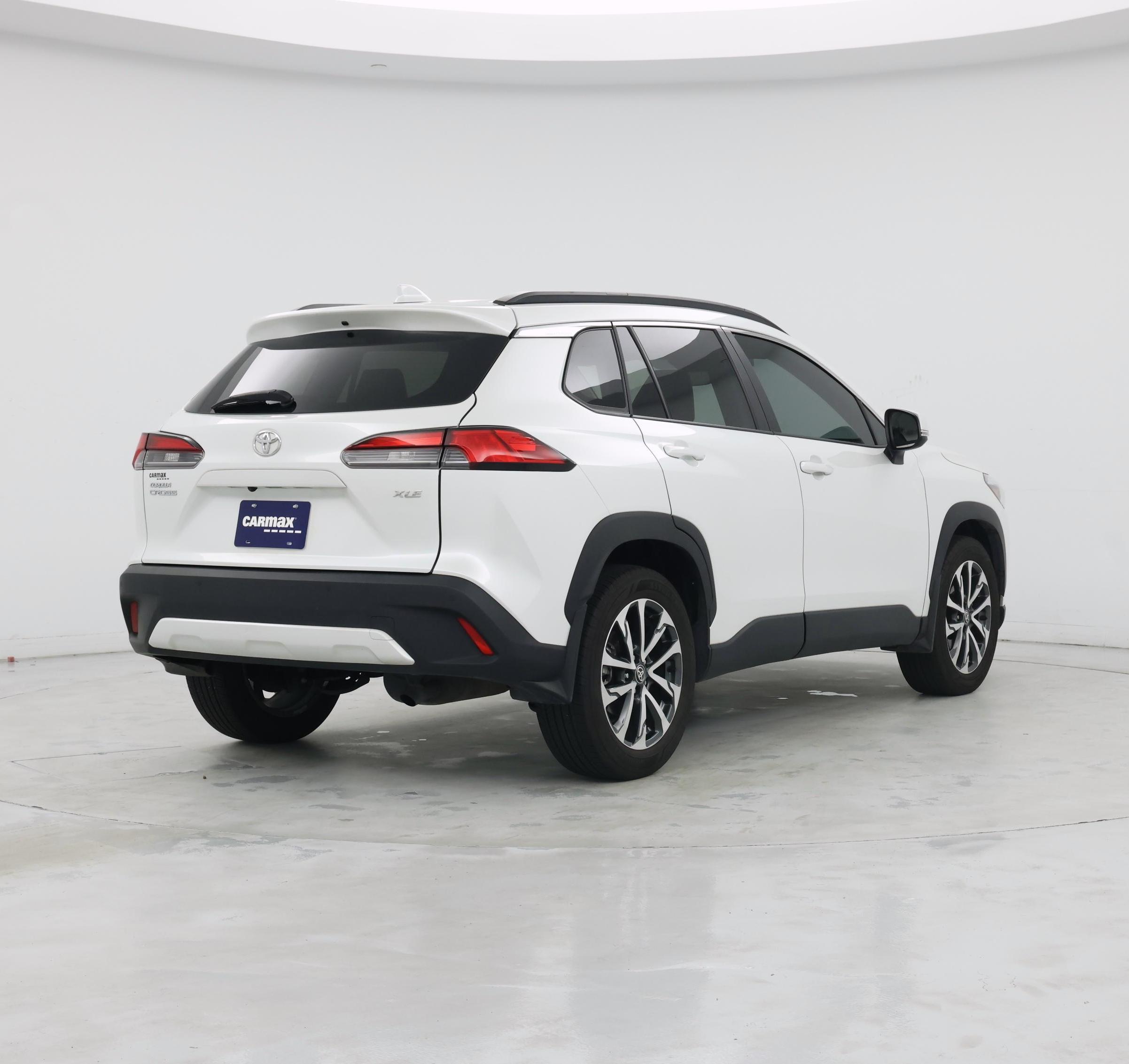 Thumbnail: 2023 Toyota Corolla Cross - 8