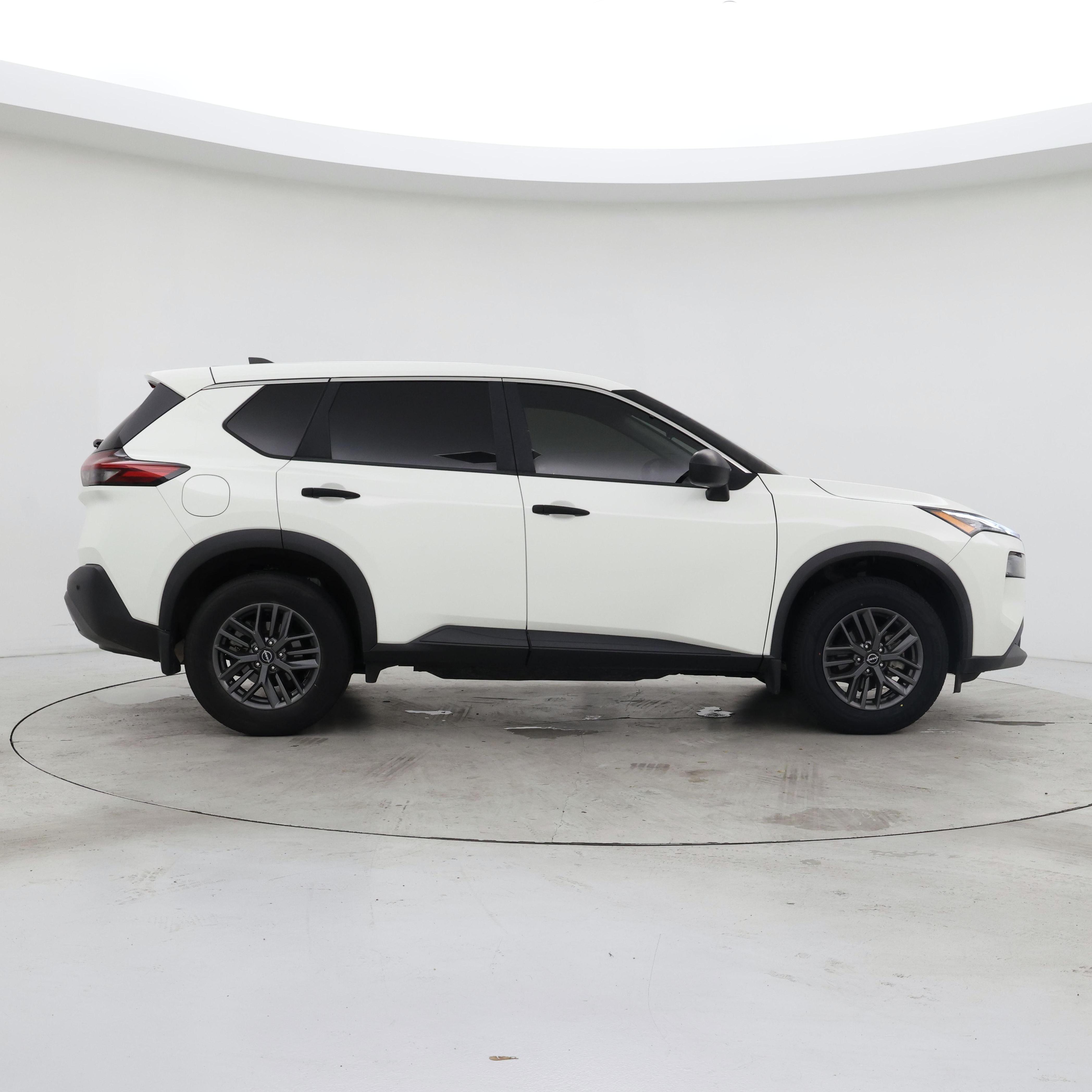 Thumbnail: 2022 Nissan Rogue - 7