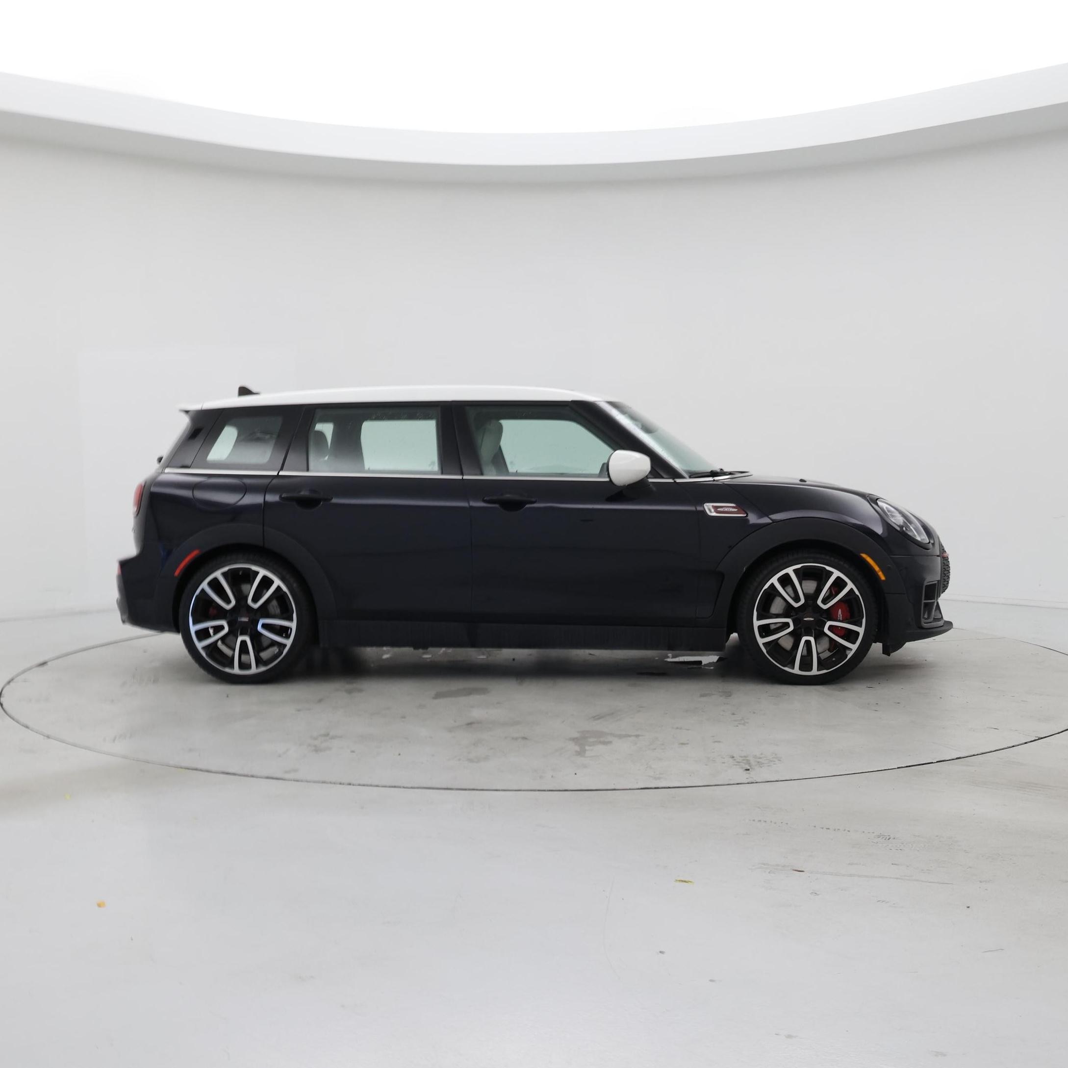 Thumbnail: 2023 MINI Cooper Clubman - 7