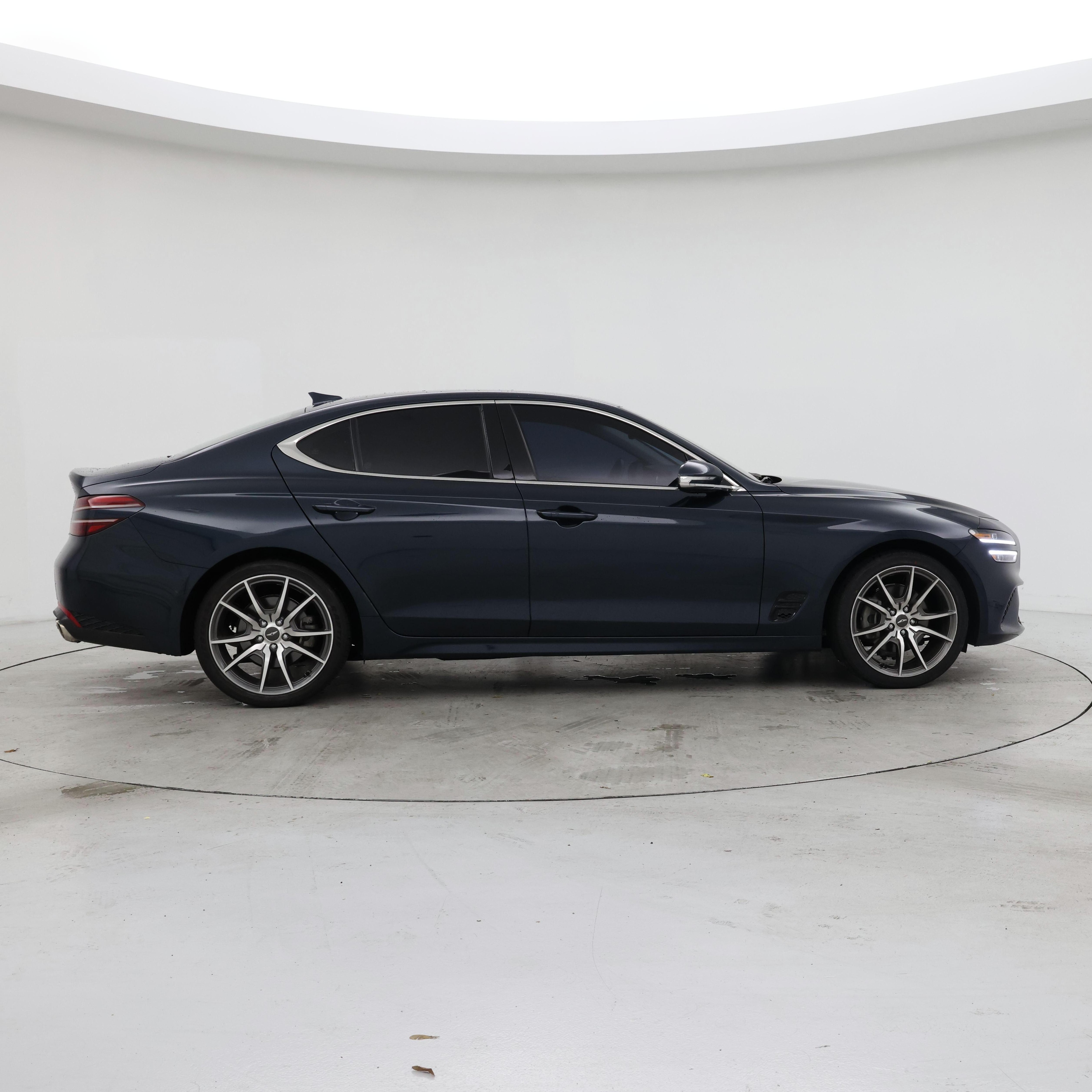 Thumbnail: 2023 Genesis G70 - 7