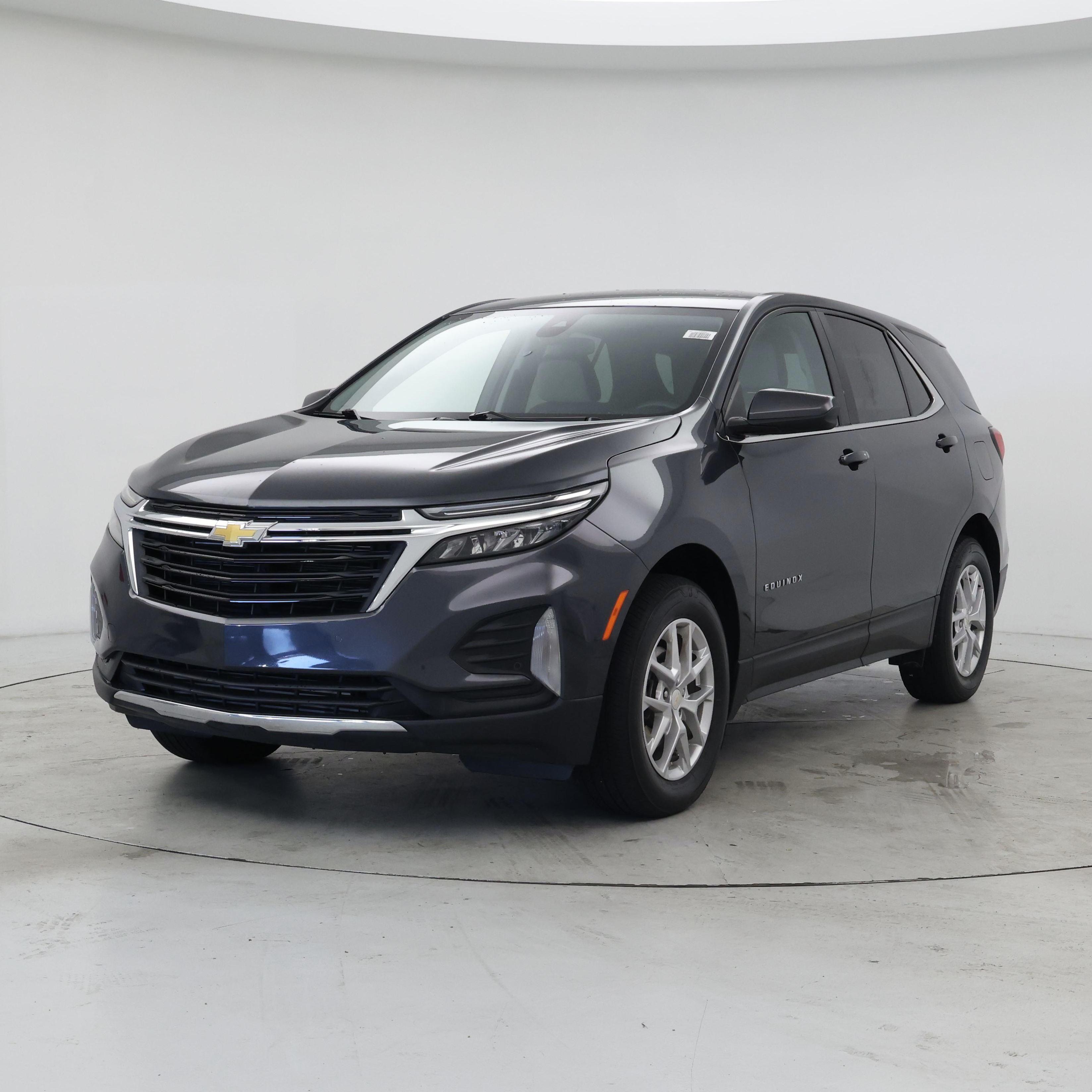 Thumbnail: 2023 Chevrolet Equinox - 4