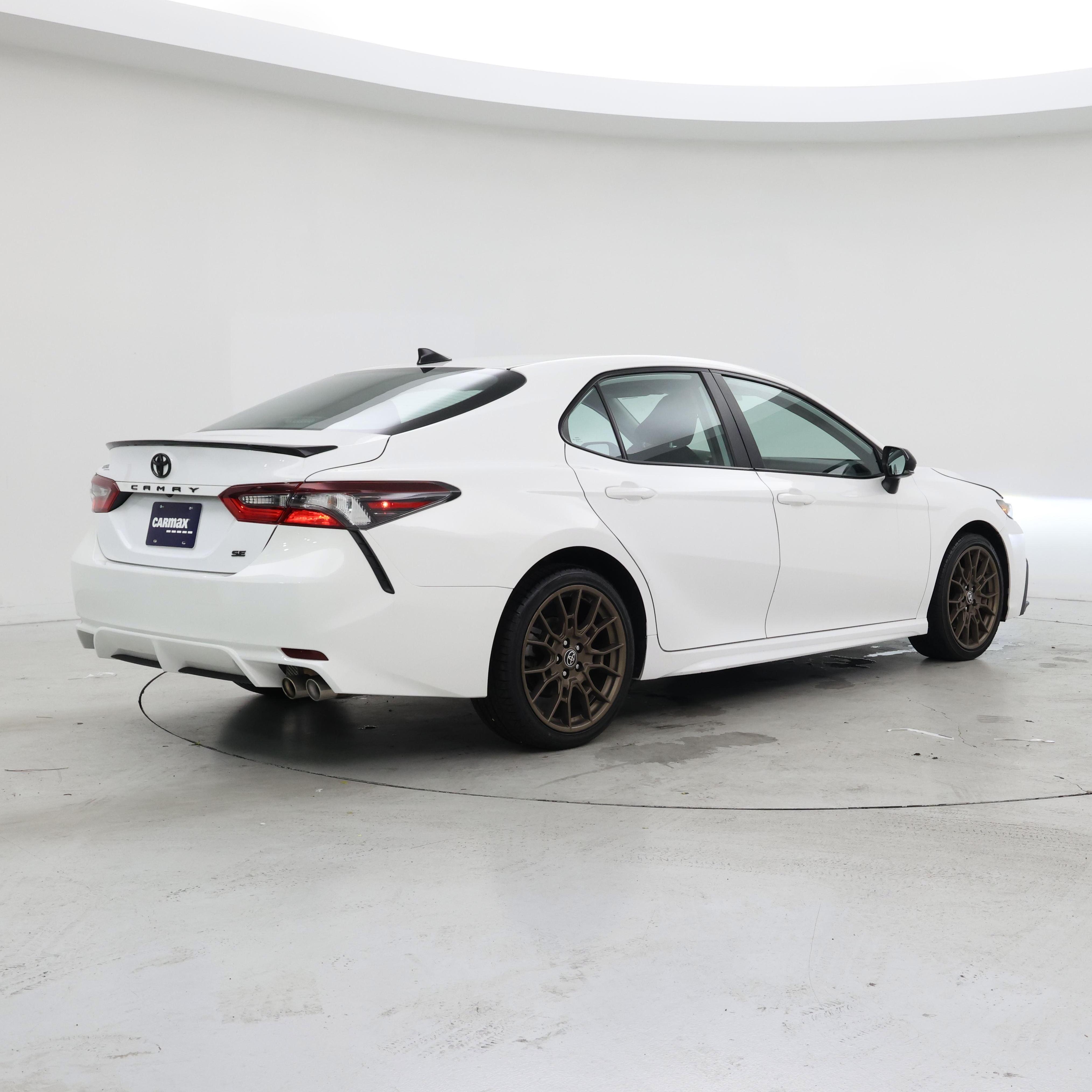 Thumbnail: 2023 Toyota Camry - 8