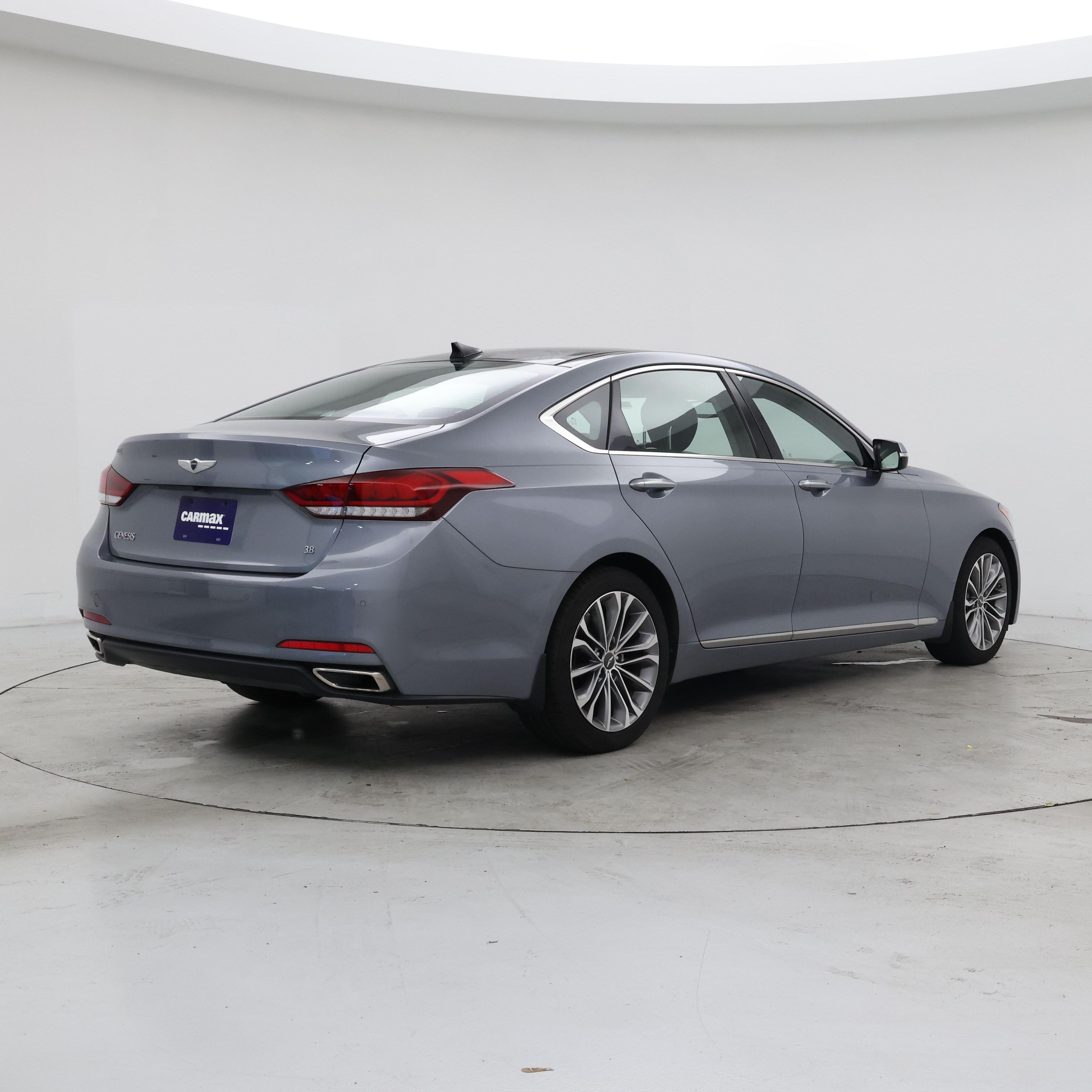 Thumbnail: 2015 Hyundai Genesis - 8