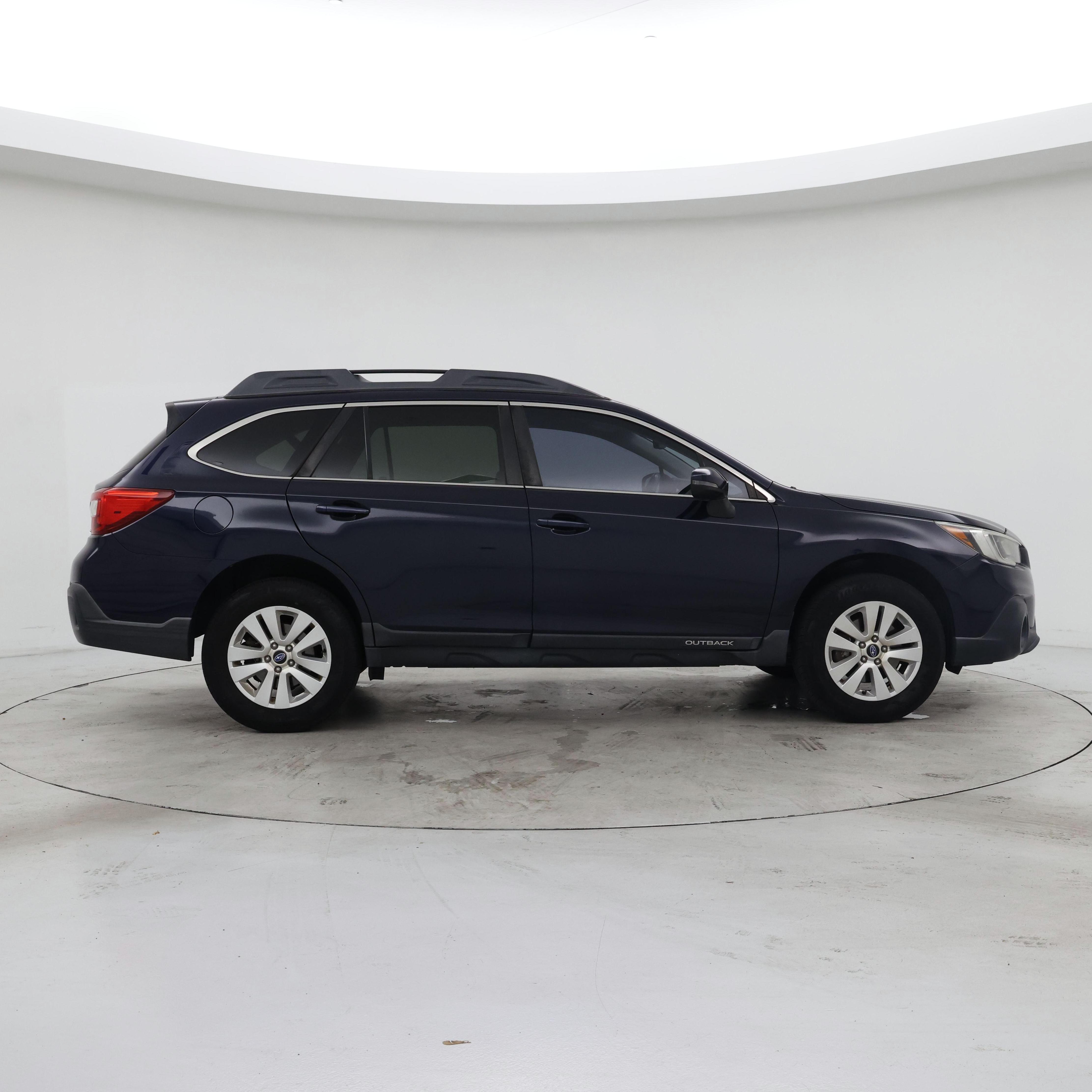 Thumbnail: 2018 Subaru Outback - 7