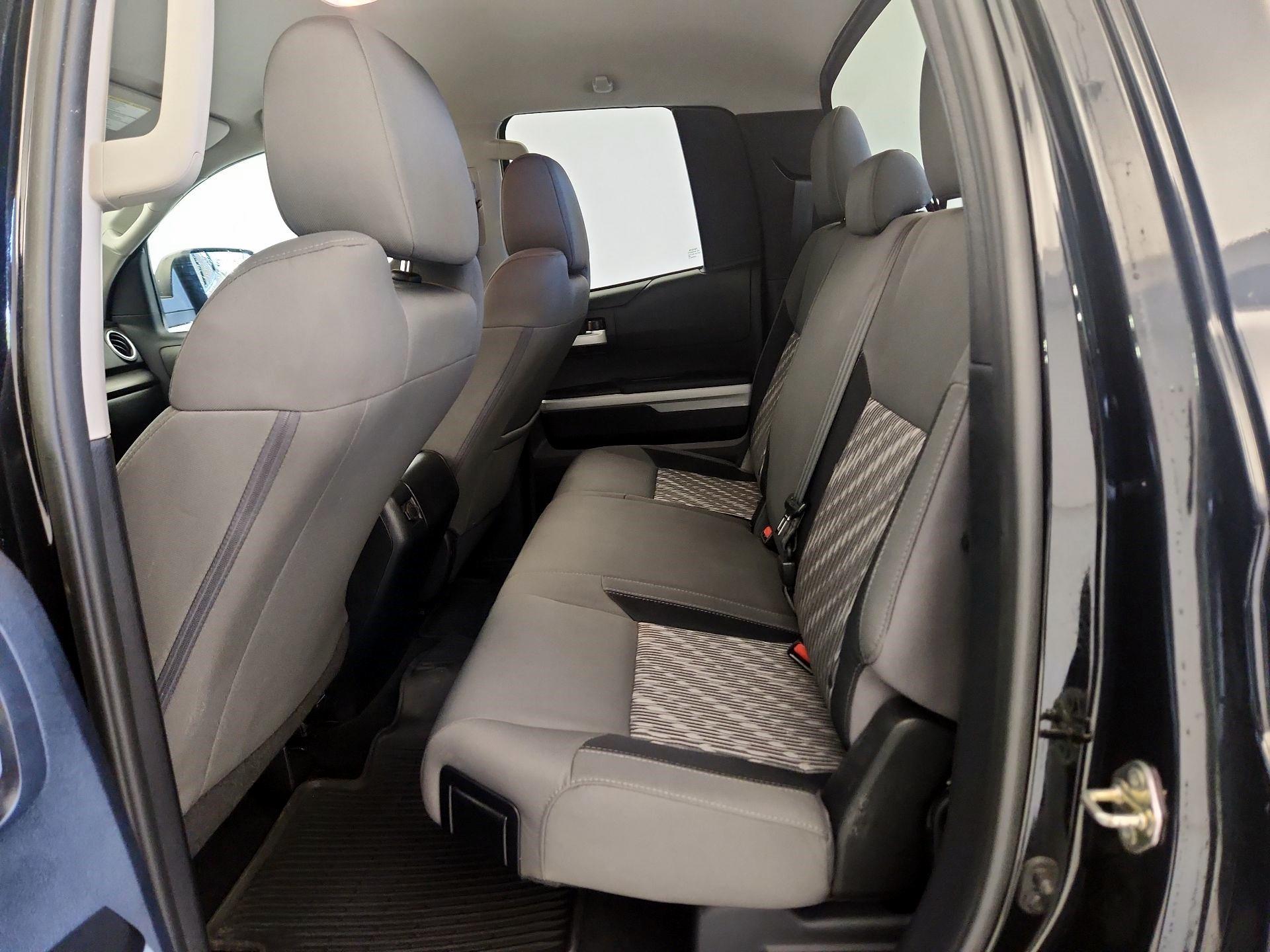 Thumbnail: 2019 Toyota Tundra - 17