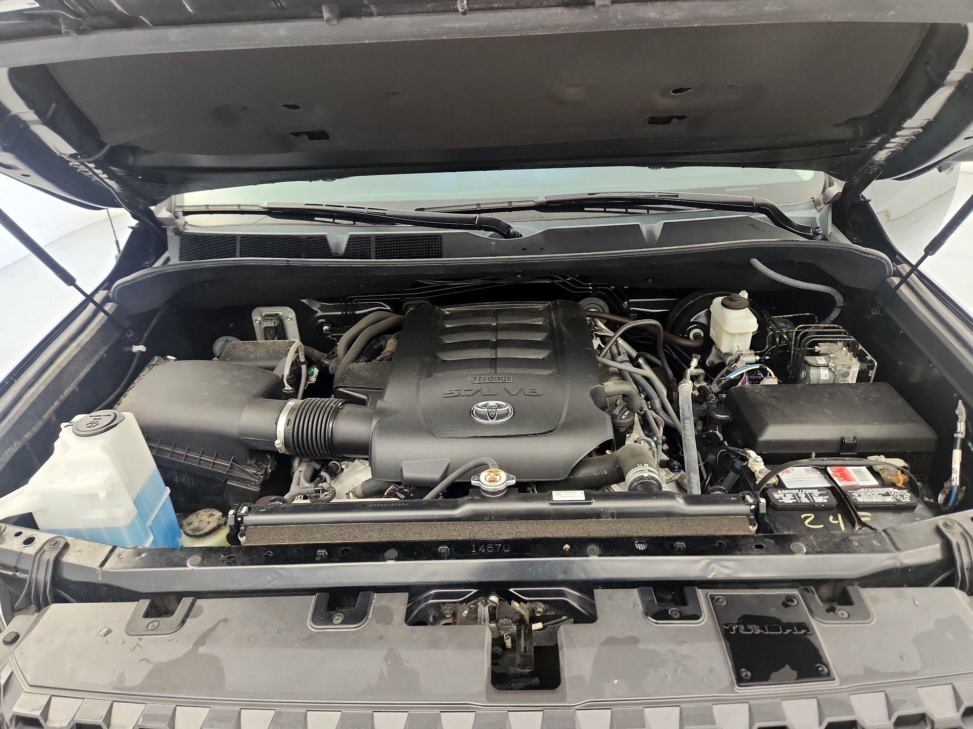 Thumbnail: 2019 Toyota Tundra - 19