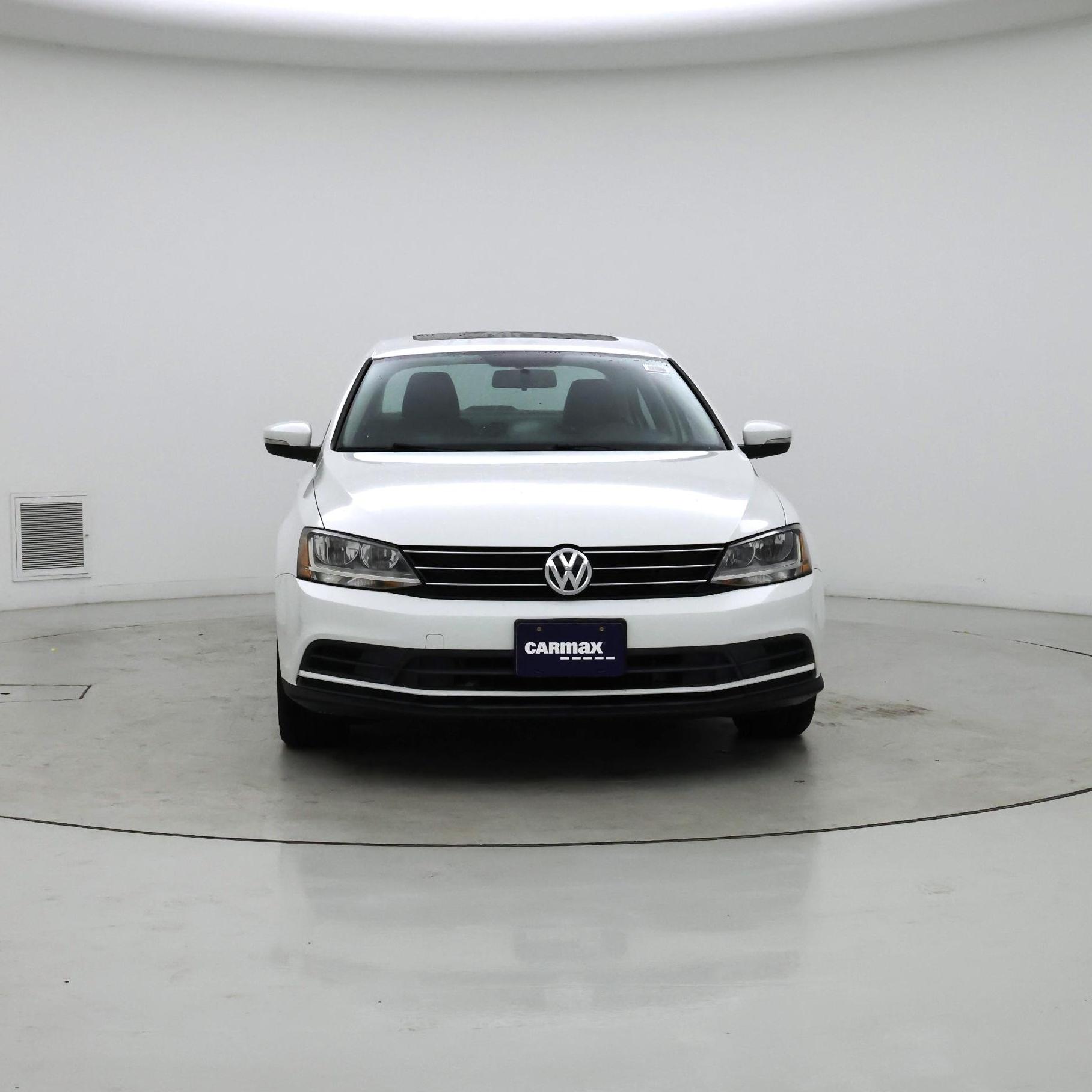 Thumbnail: 2017 Volkswagen Jetta - 5