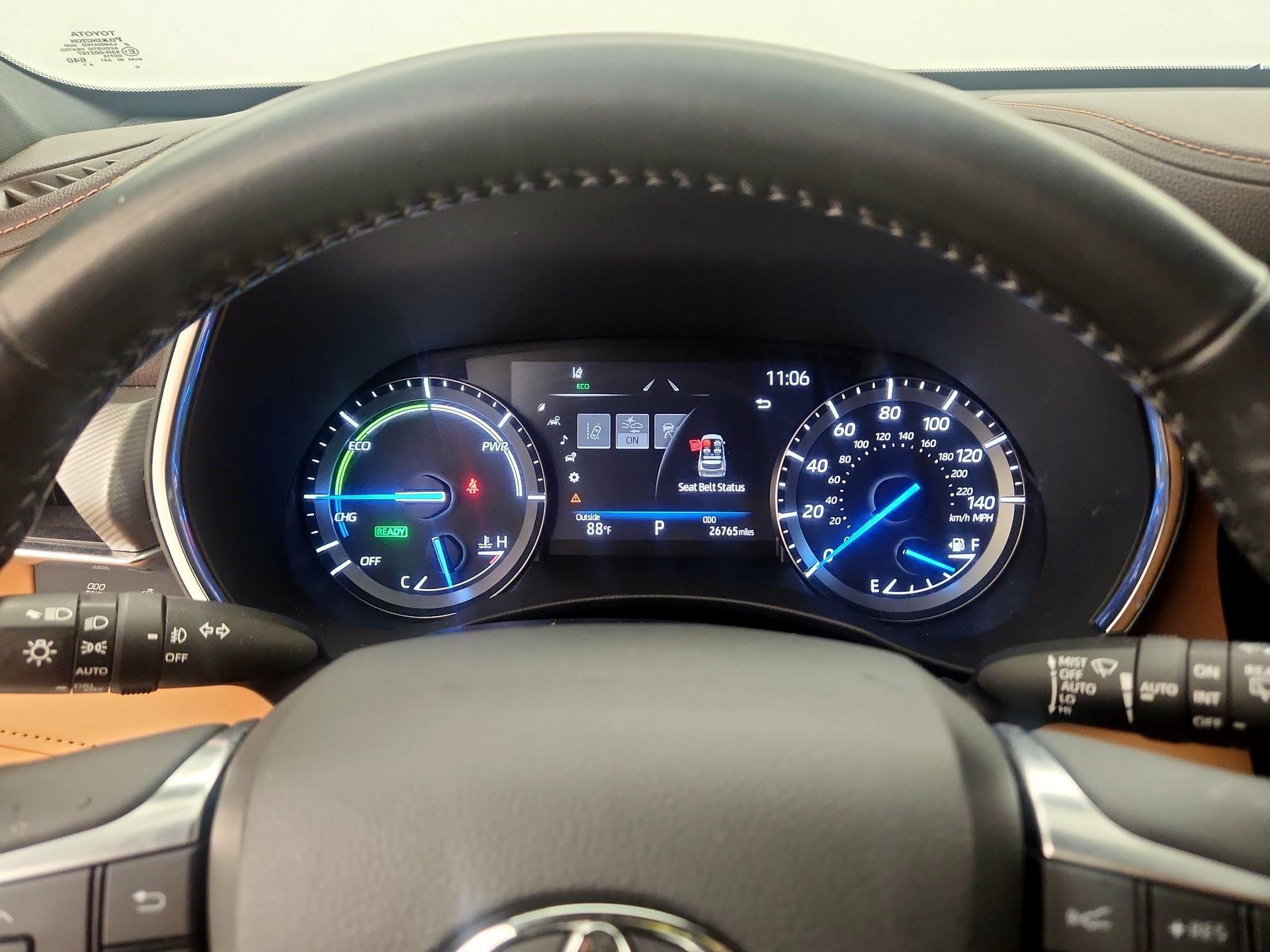 Thumbnail: 2021 Toyota Highlander - 10