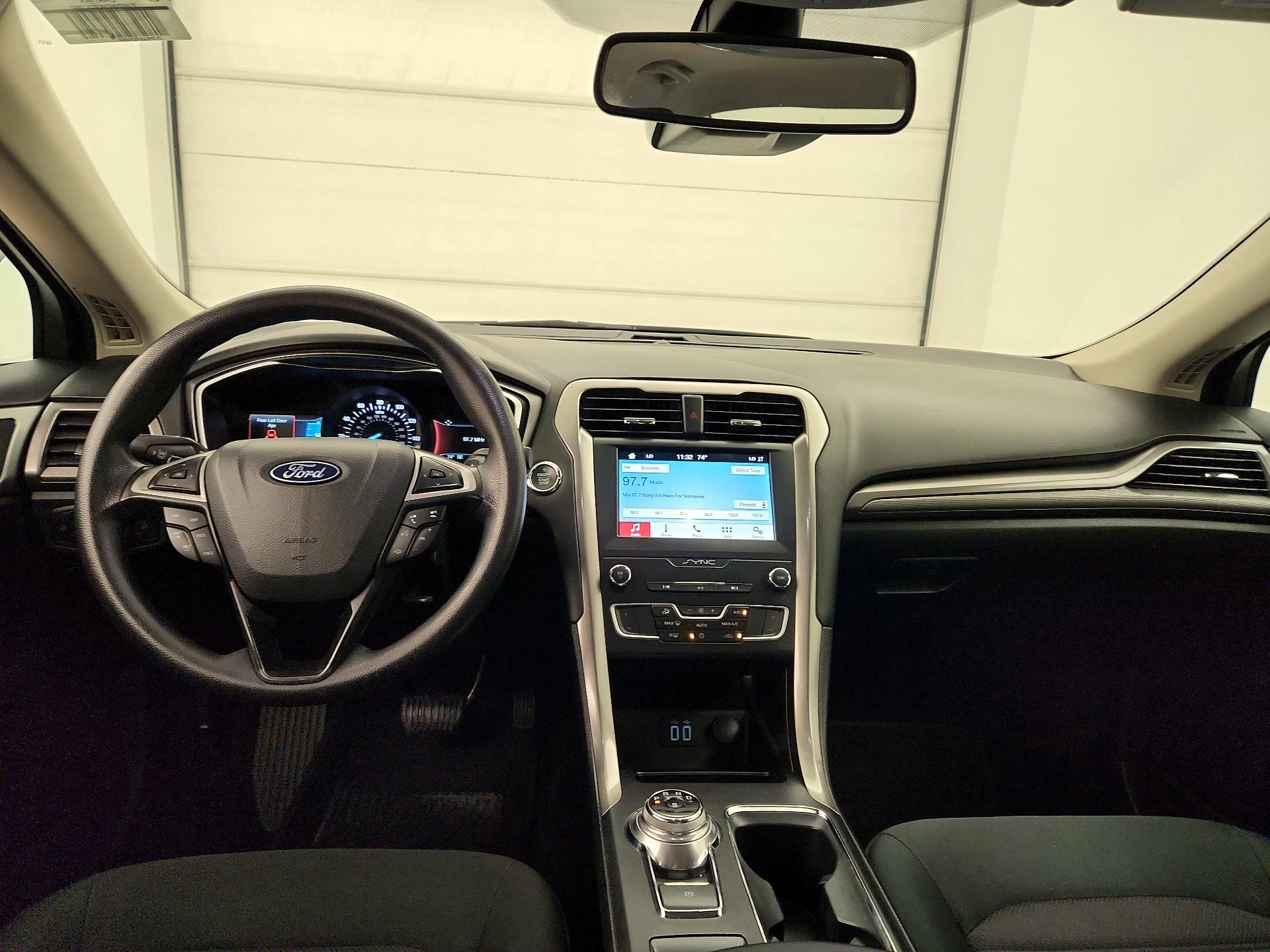 Thumbnail: 2019 Ford Fusion - 9