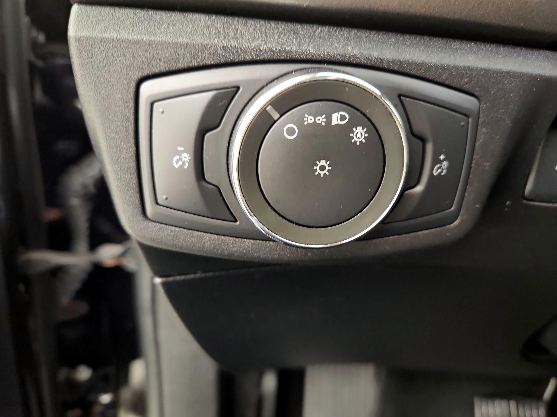Thumbnail: 2019 Ford Fusion - 13