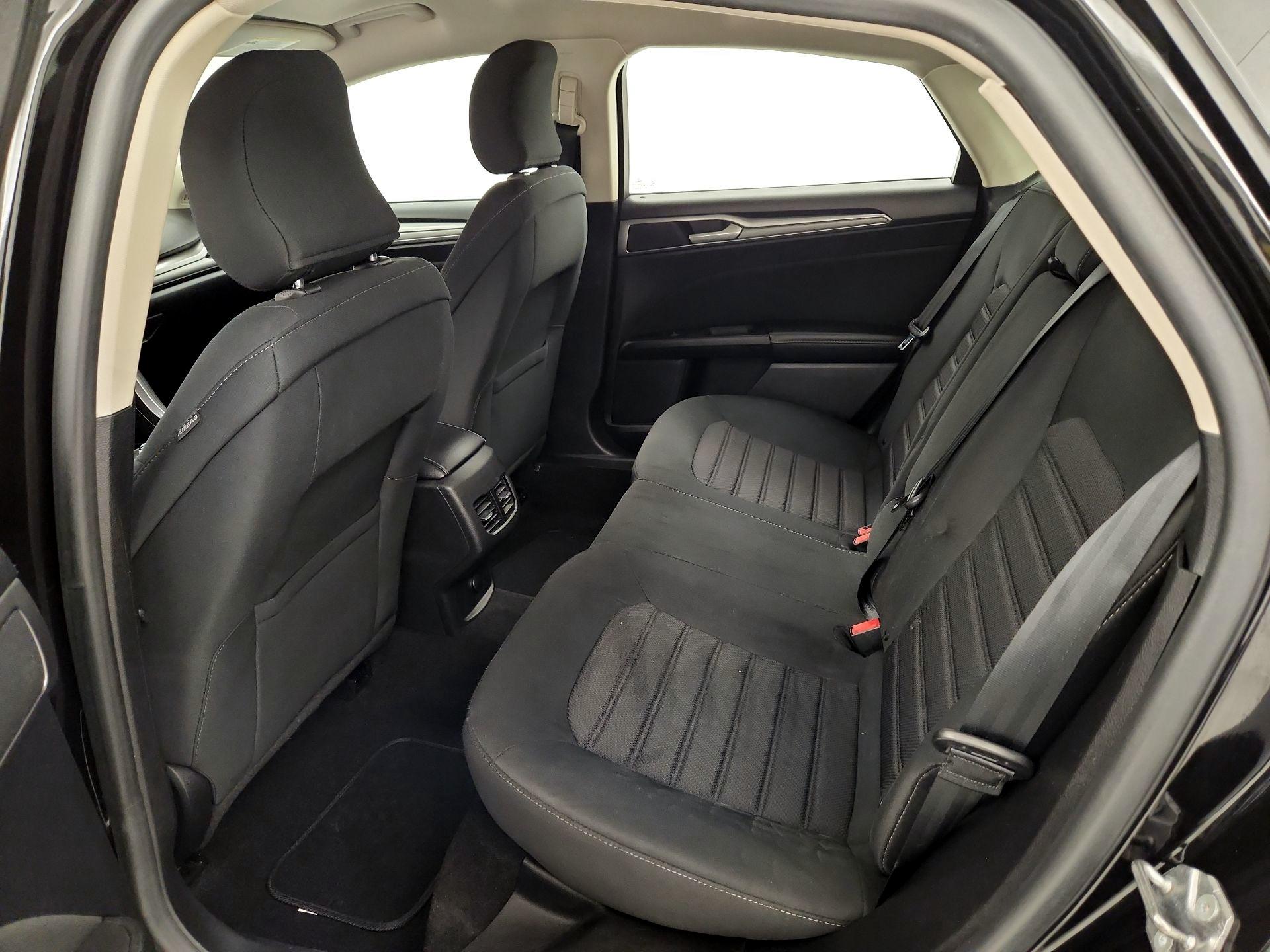 Thumbnail: 2019 Ford Fusion - 19