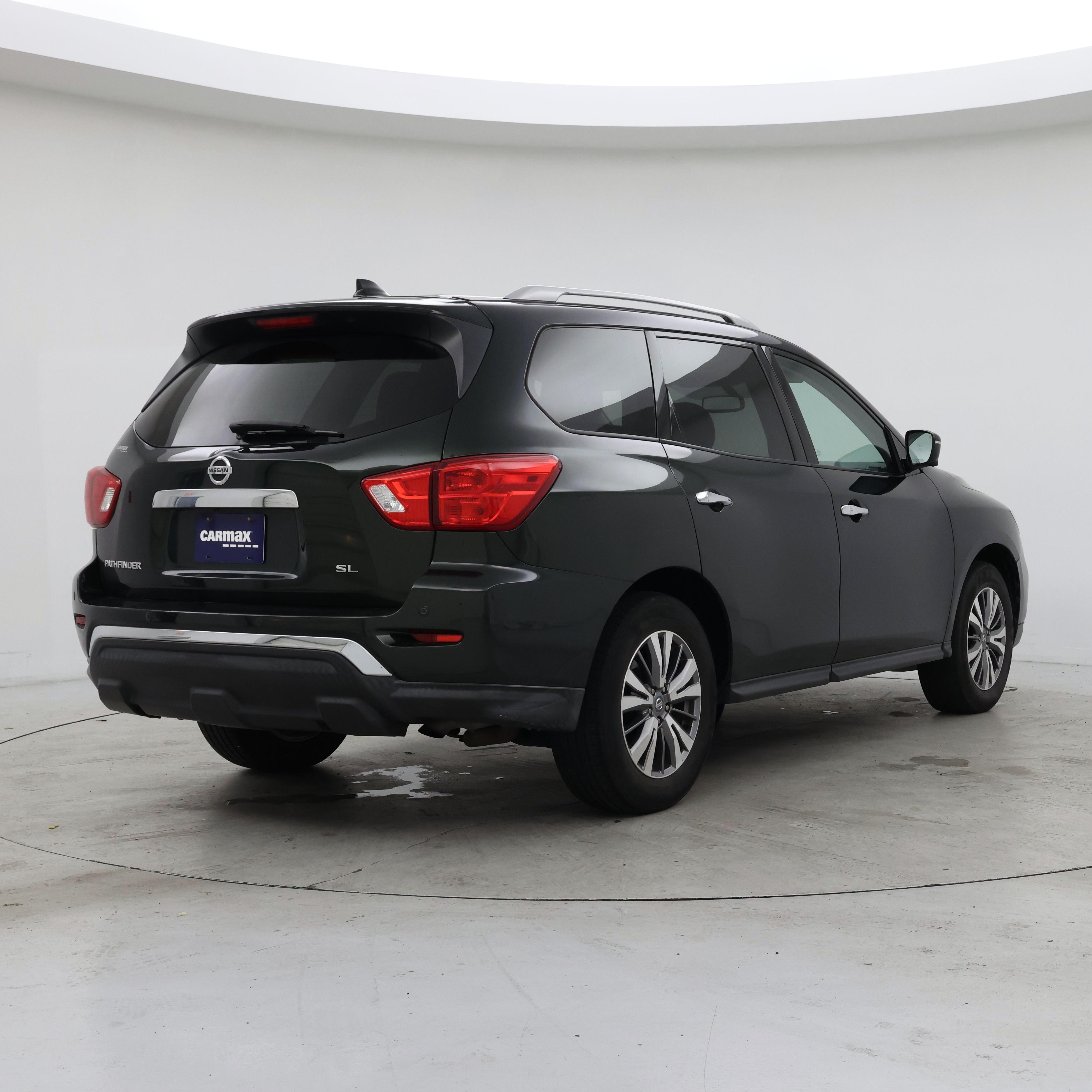 Thumbnail: 2019 Nissan Pathfinder - 8