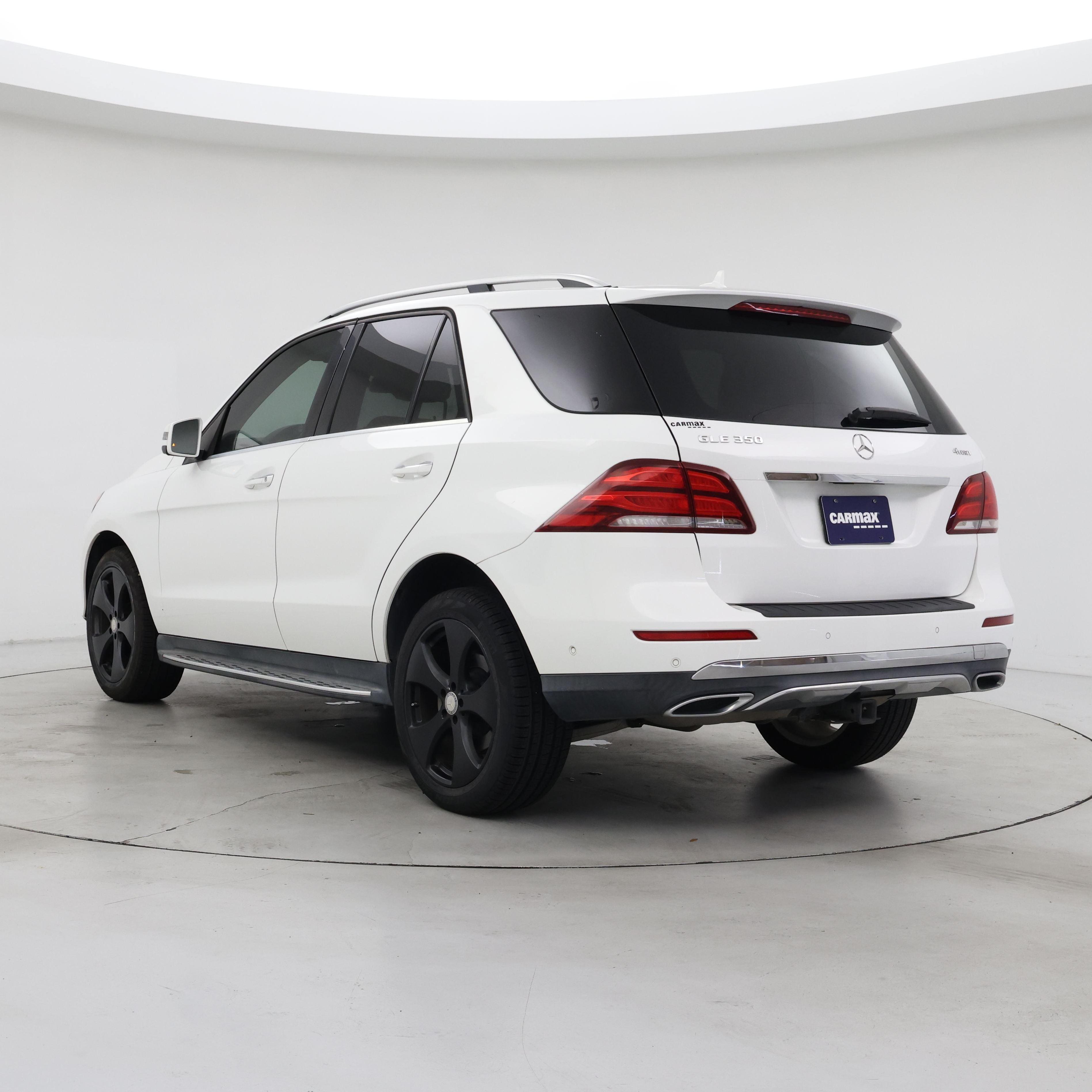 Thumbnail: 2017 Mercedes-Benz GLE - 2