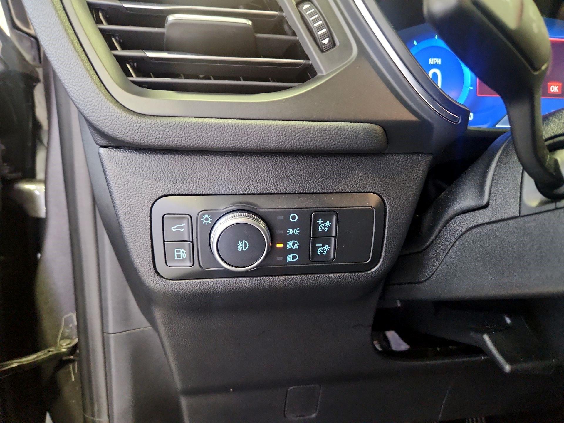 Thumbnail: 2021 Ford Escape - 13